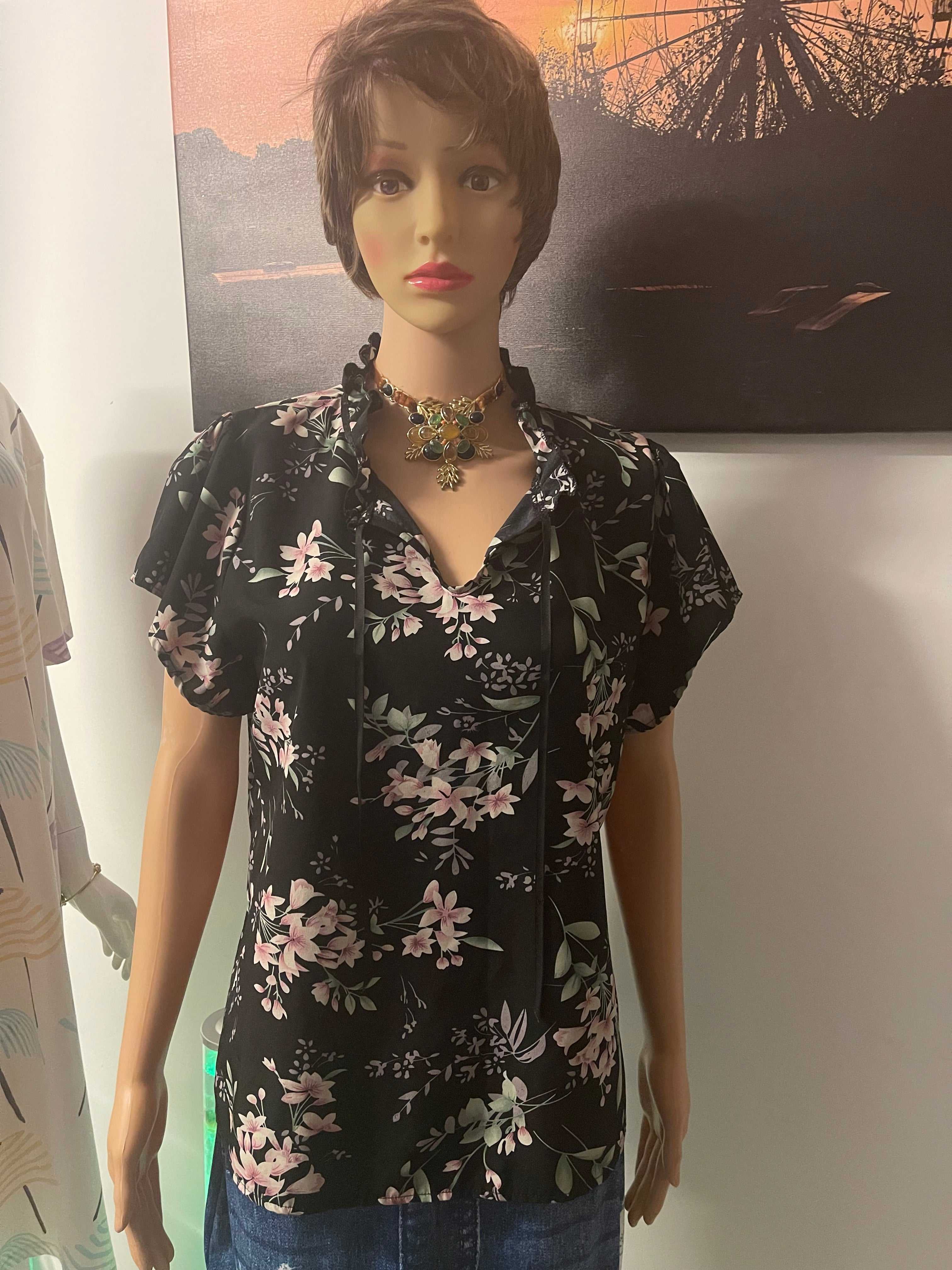Women’s Floral Blouse – Size 12 – Black & Pink – Lightweight Summer Top