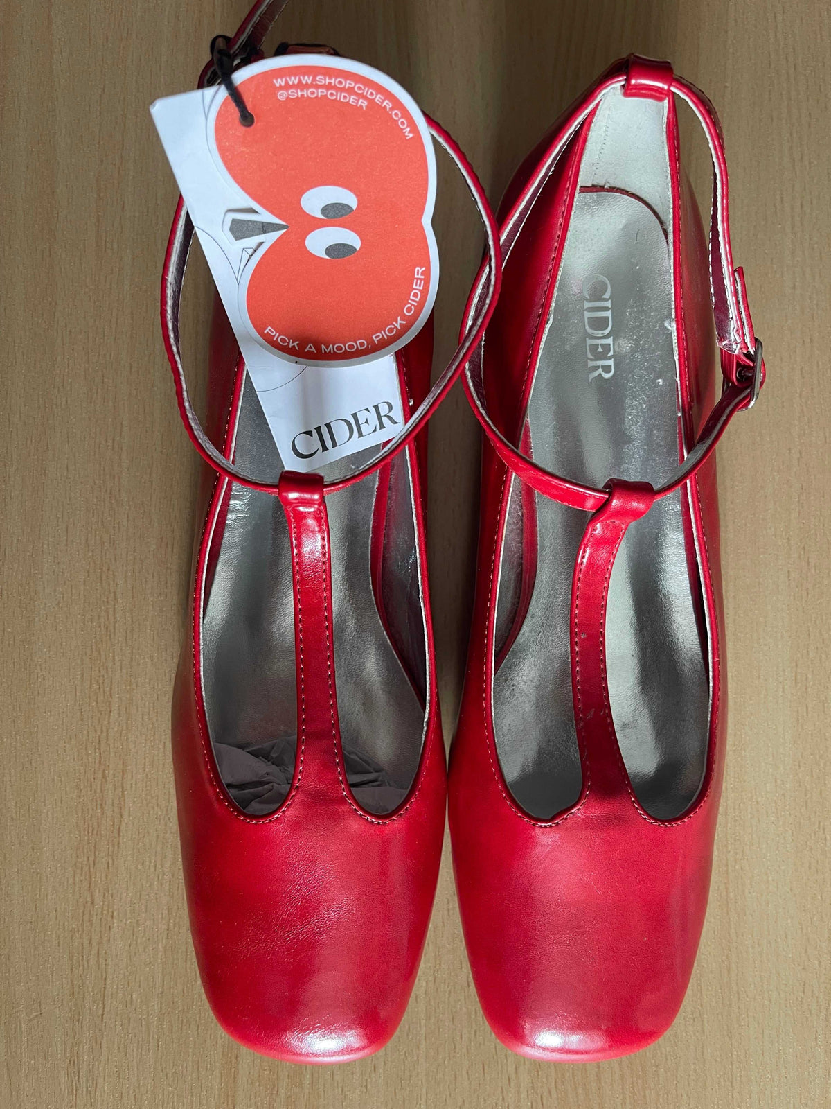 Cider Red T-Bar Shoes Size EU 40 – New