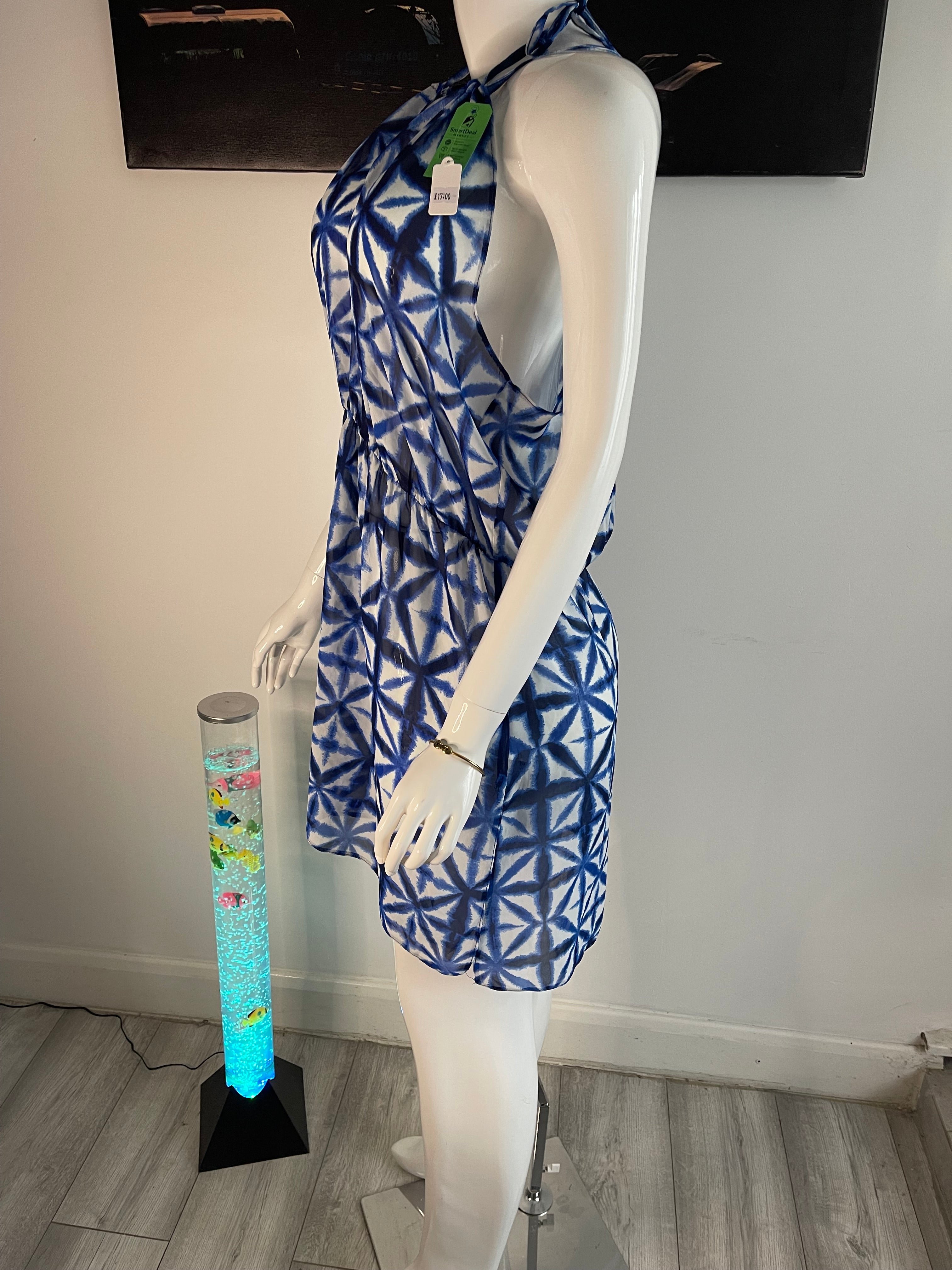 💙✨ GORGEOUS BLUE SUMMER DRESS ✨💙
🌊 Elegant Beach / Holiday Style Dress 🌊
☀️ Perfect for sunny days & vacations ☀️