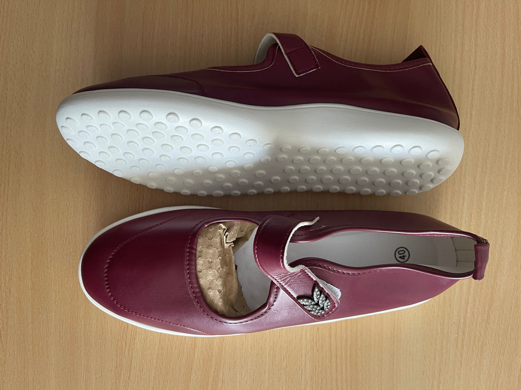 Women’s Burgundy Comfort Shoes – EU 40 – New