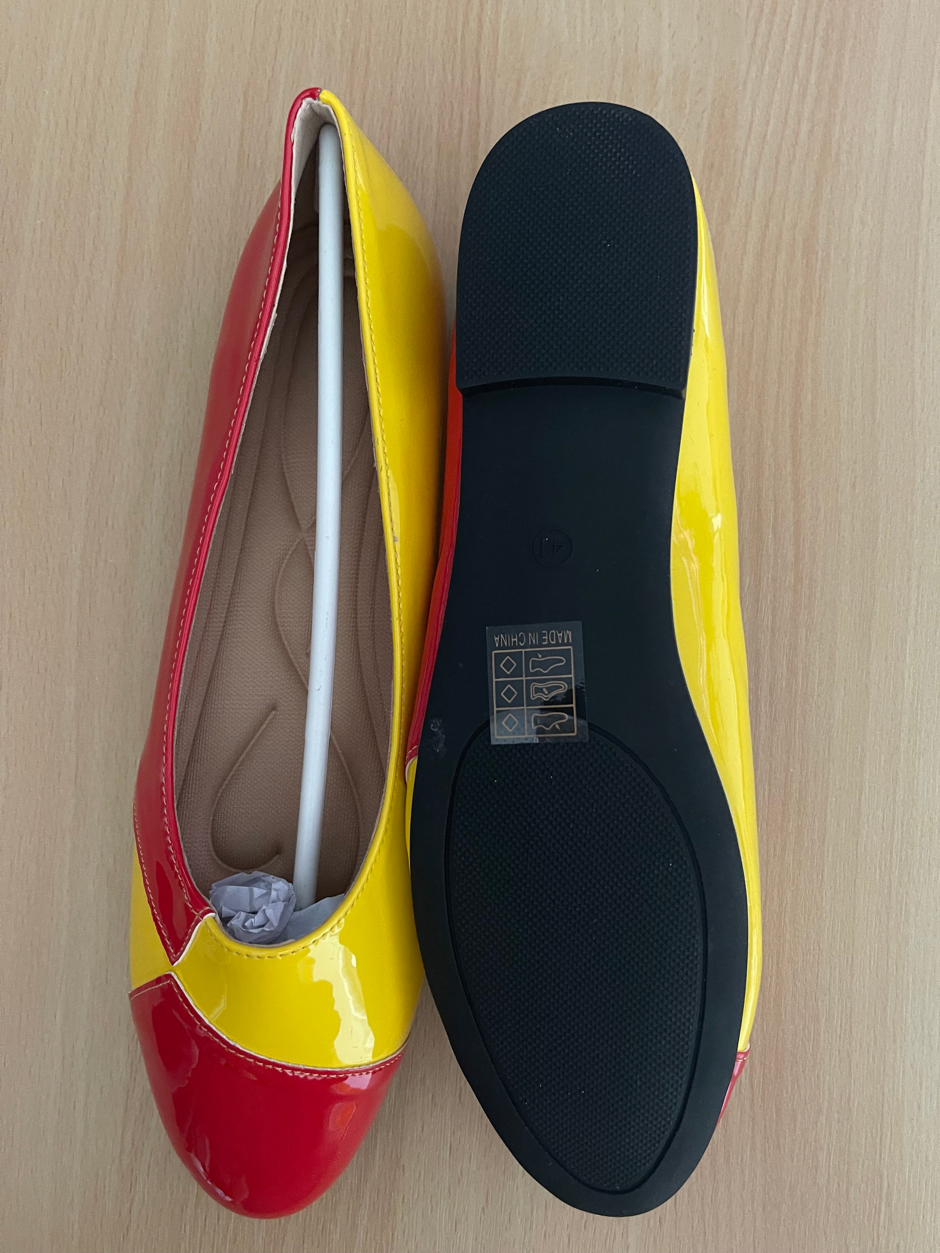 Women's Yellow & Red Patent Ballet Flats – UK 7 / EU 41