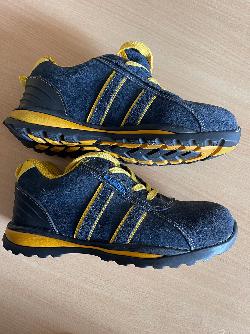 Men’s Whale Shield Safety Work Shoes – Navy & Yellow – Size UK 6 / EU 39