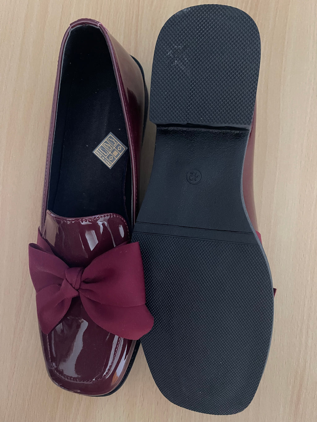 Women's Burgundy Patent Bow Loafers – UK 8 / EU 42