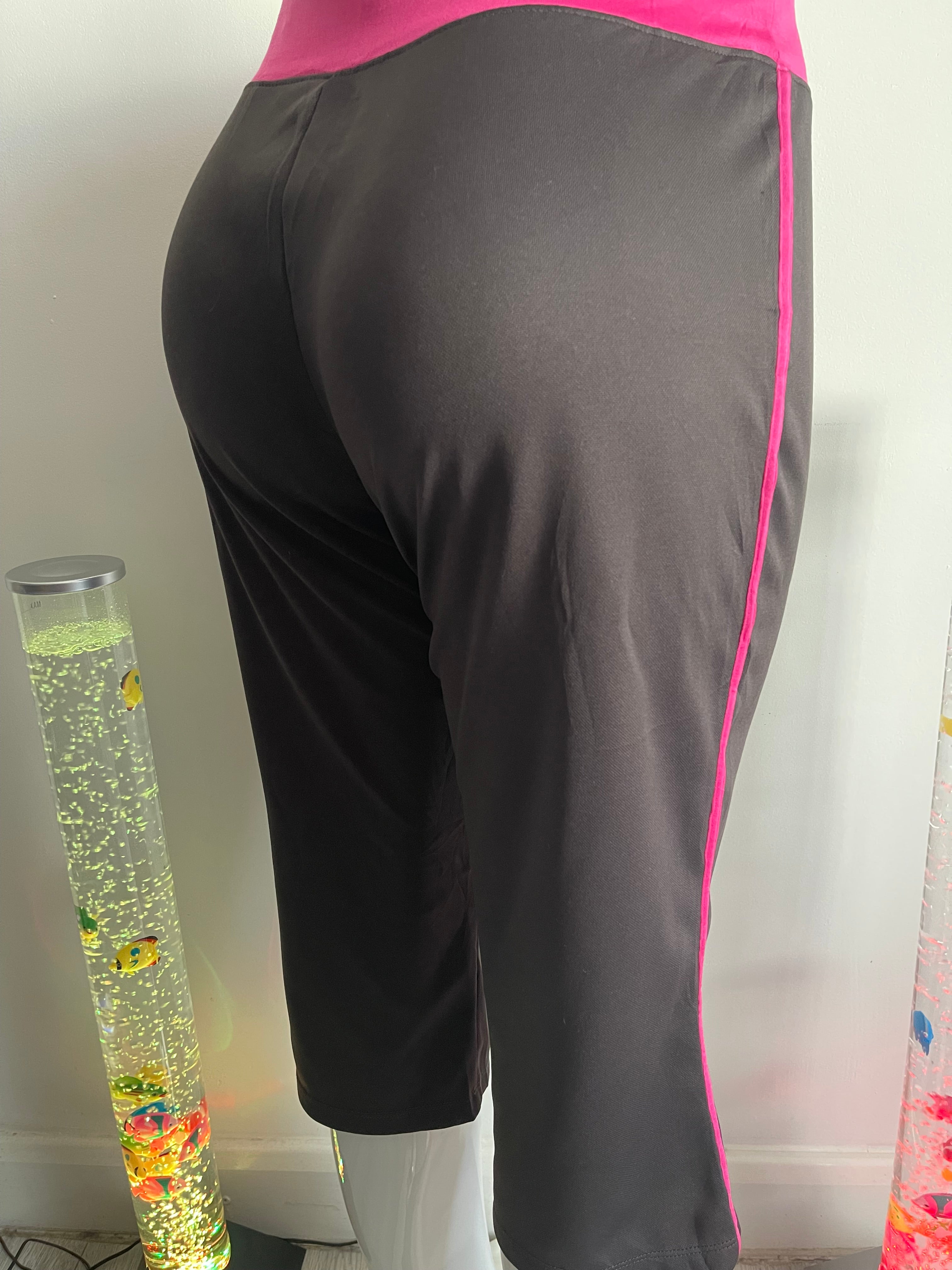 Nike Women's Cropped Training Leggings Black/Pink Size L