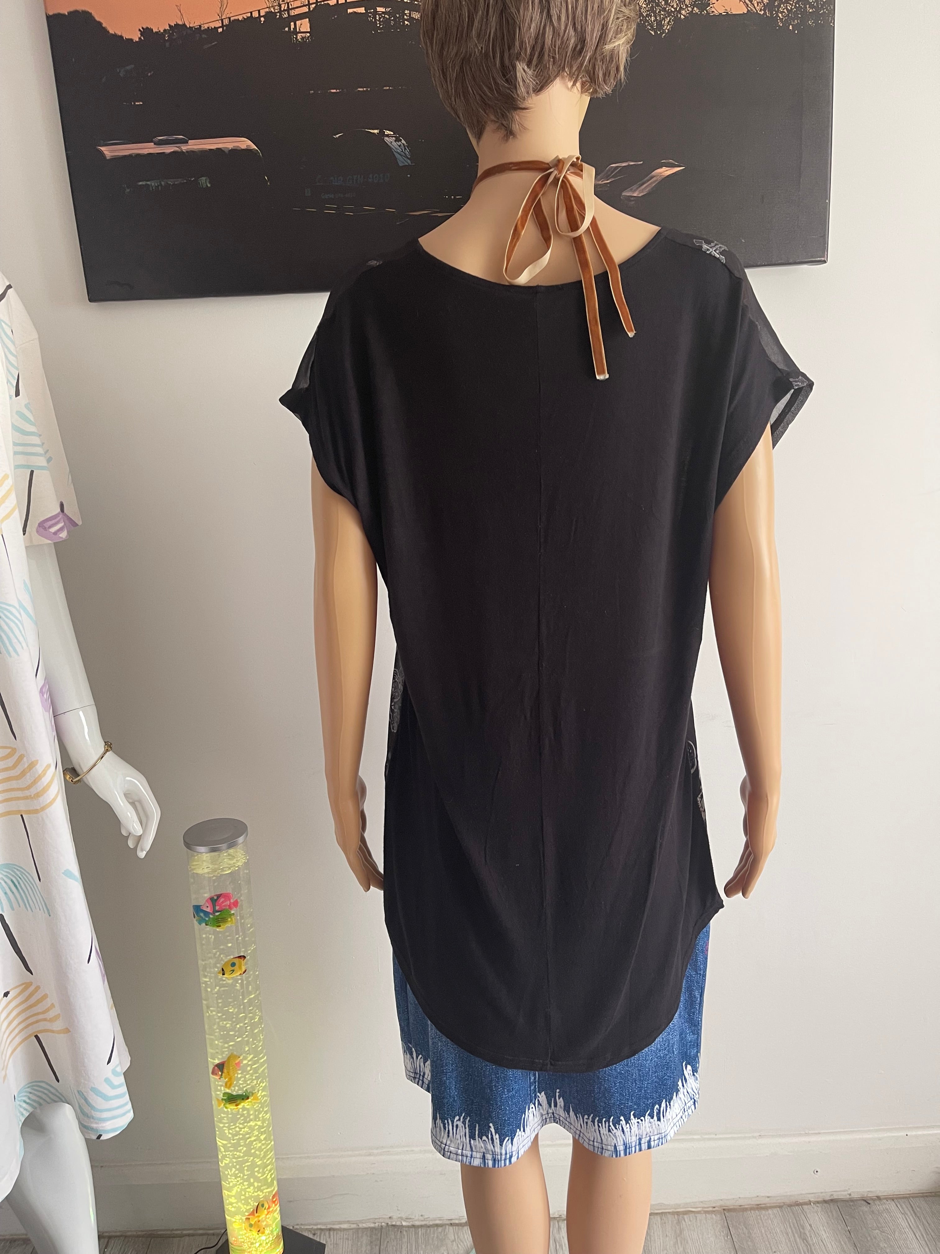 Look Women's Sheer Cross Print Top Black – UK 10