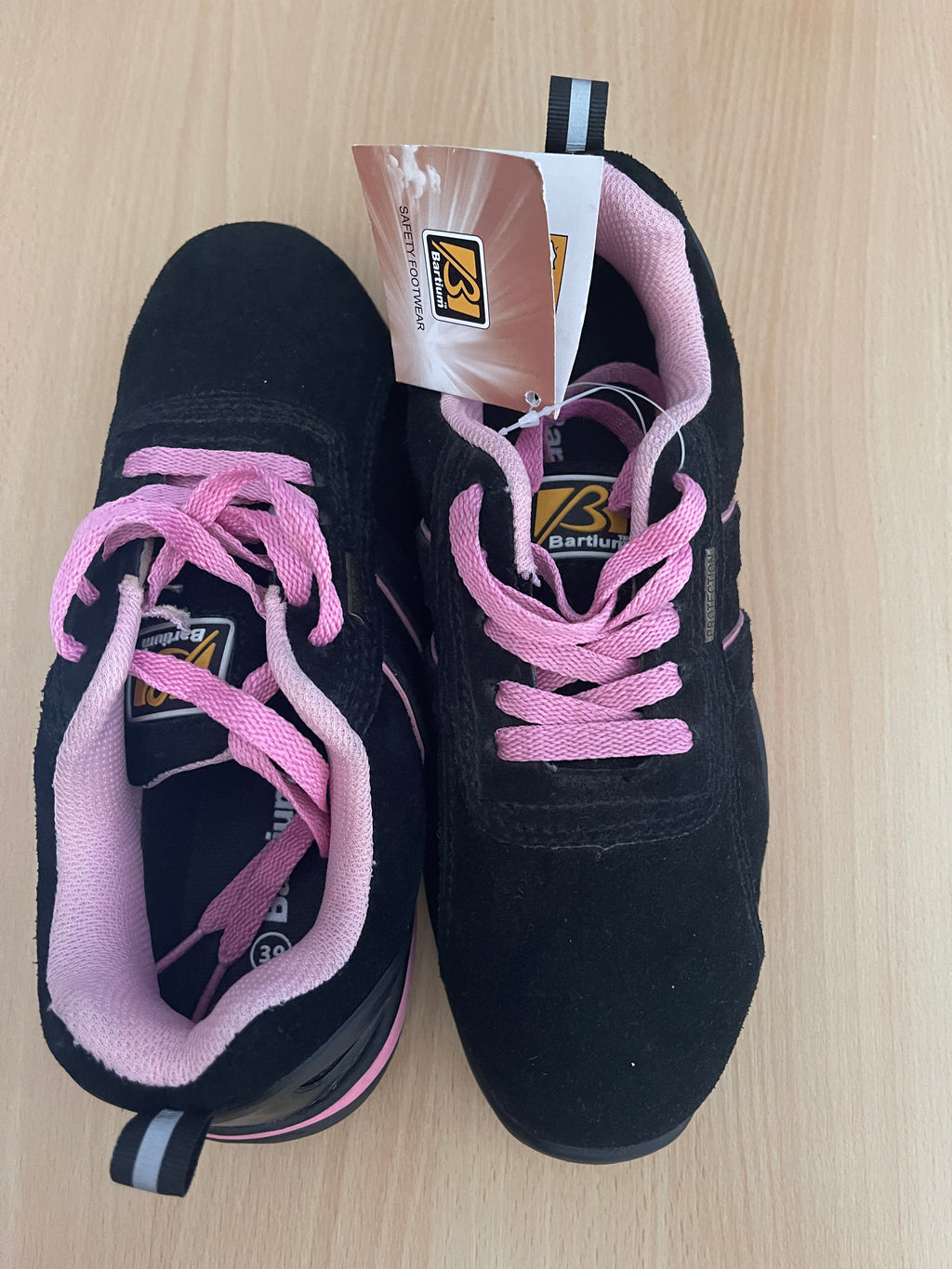 Bartium Women's Safety Shoes Black/Pink – New with Tags – EU 39
