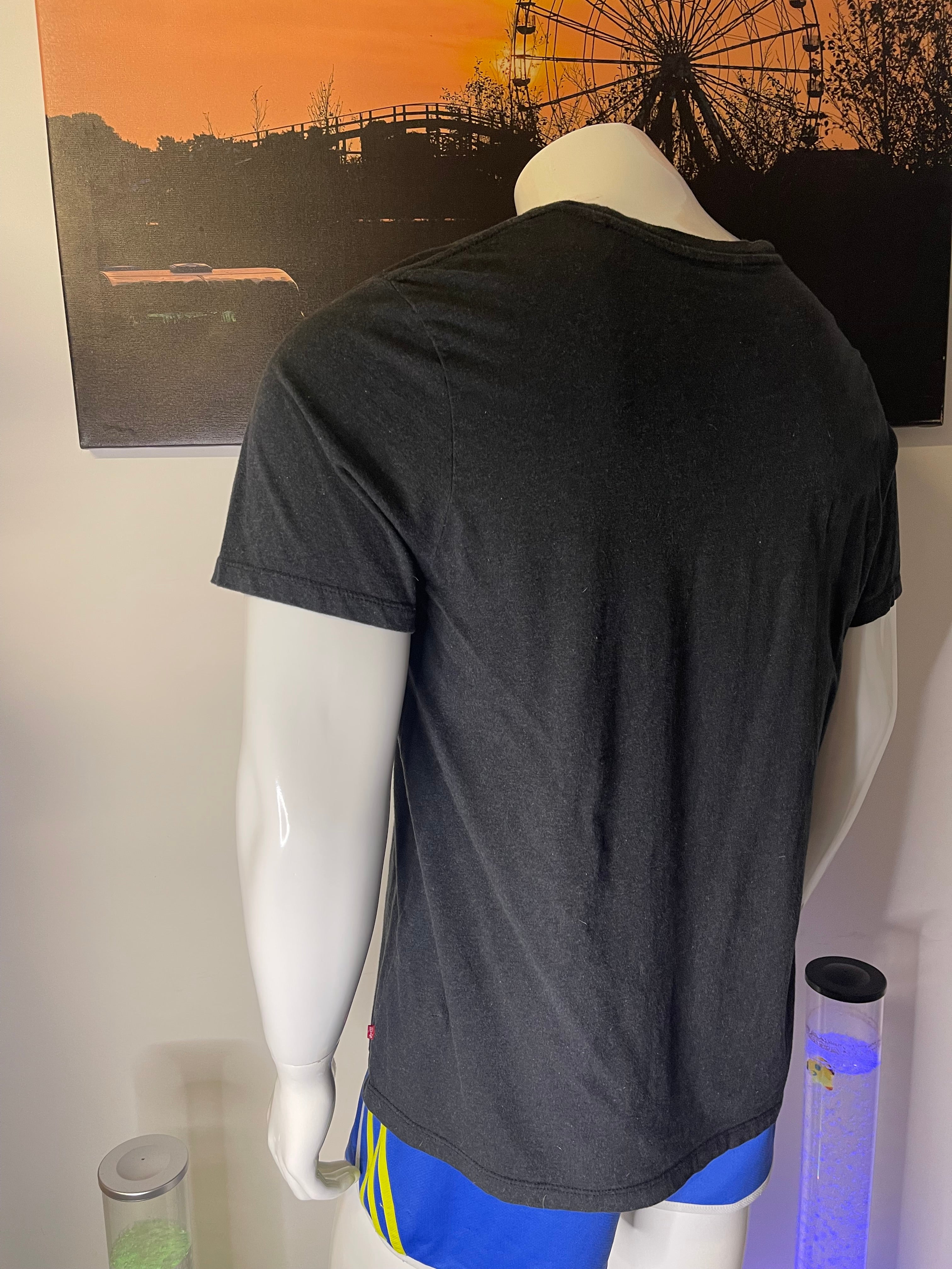 Levi’s Logo T-Shirt Size L