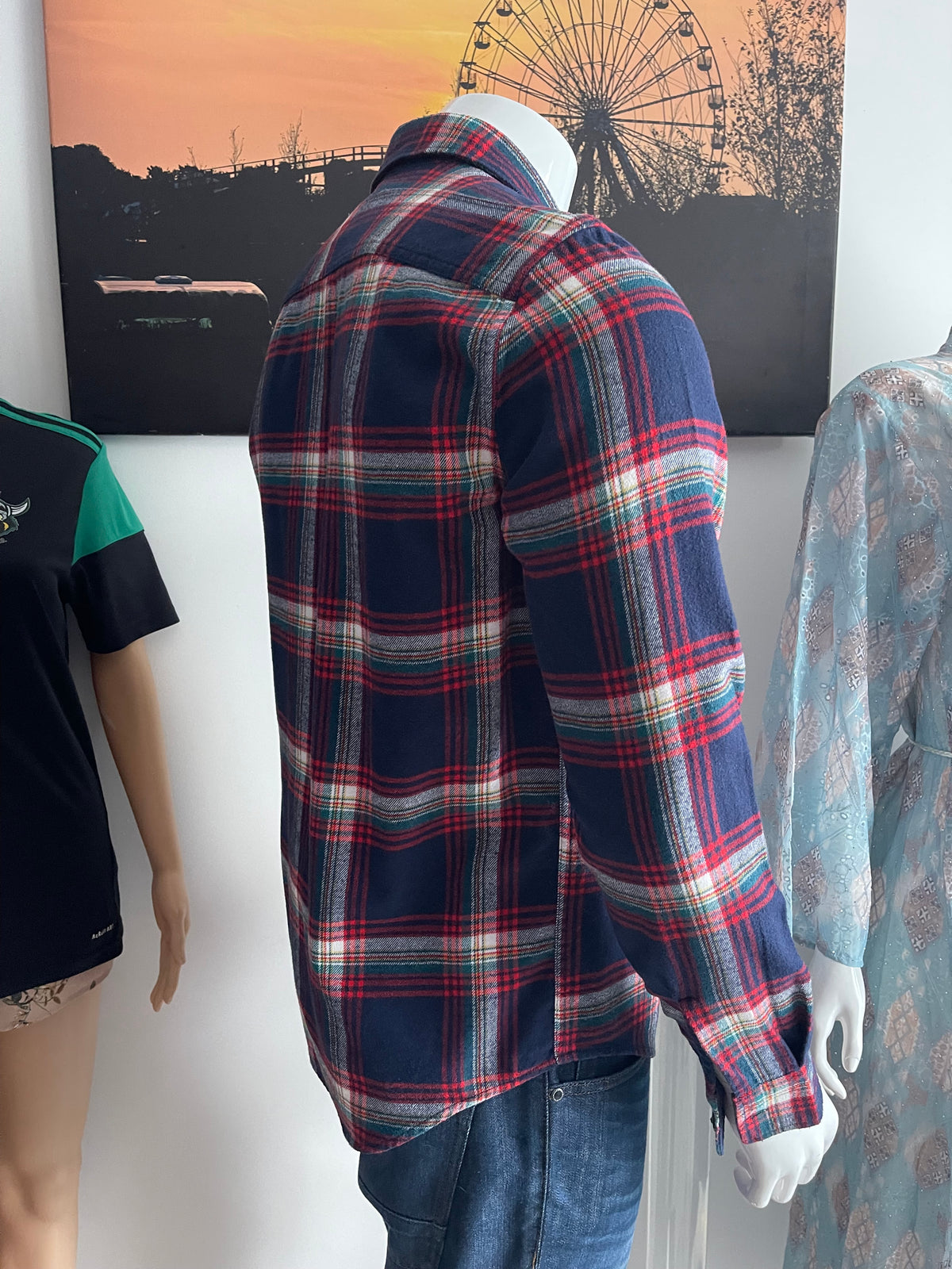 American Eagle Men’s Check Long Sleeve Shirt