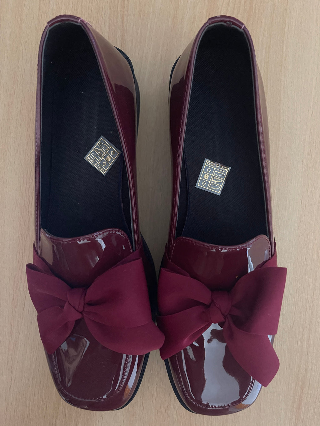 Women's Burgundy Patent Bow Loafers – UK 8 / EU 42