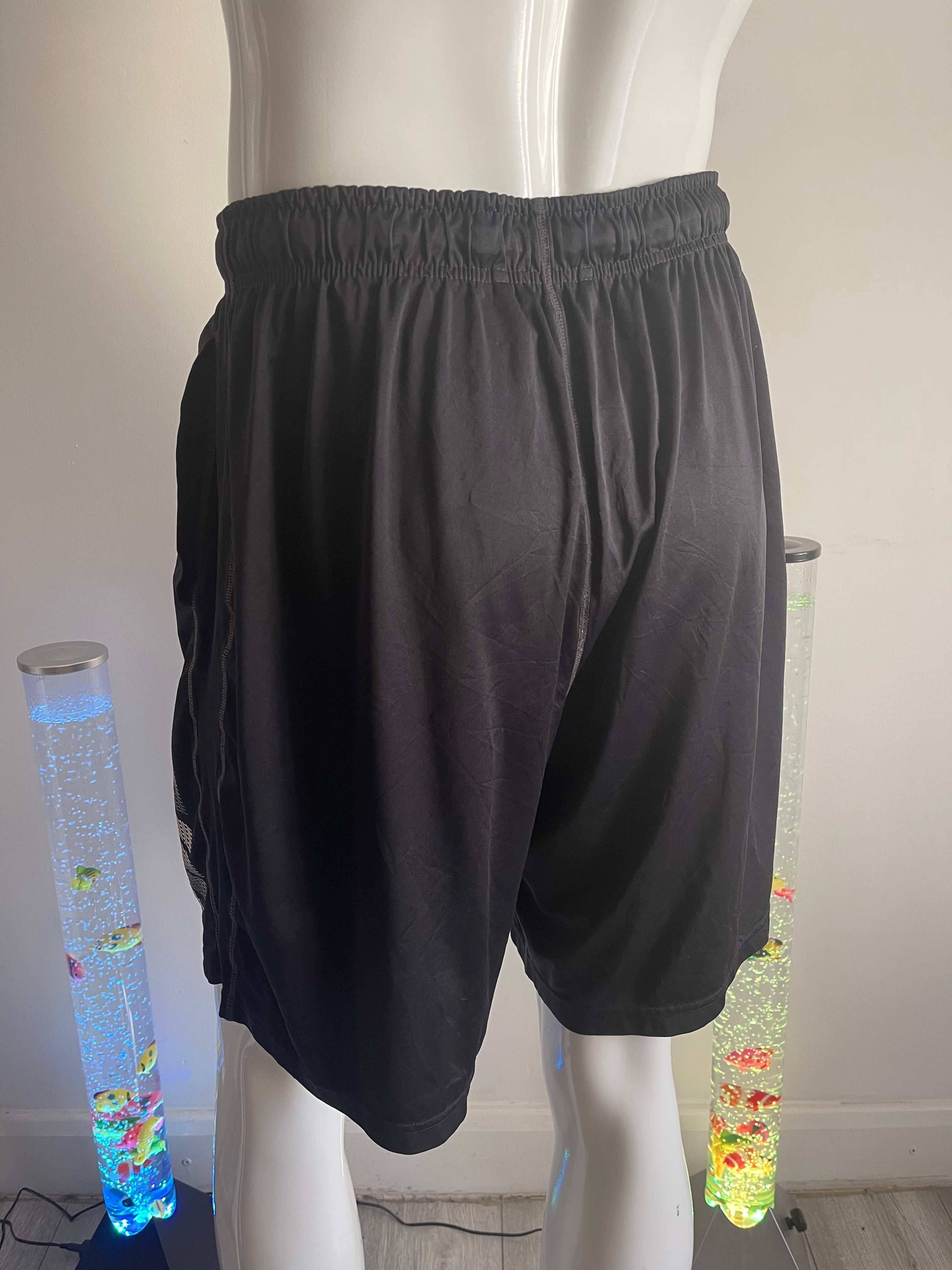 Nike Men's Black Sports Shorts with Pockets – Size L