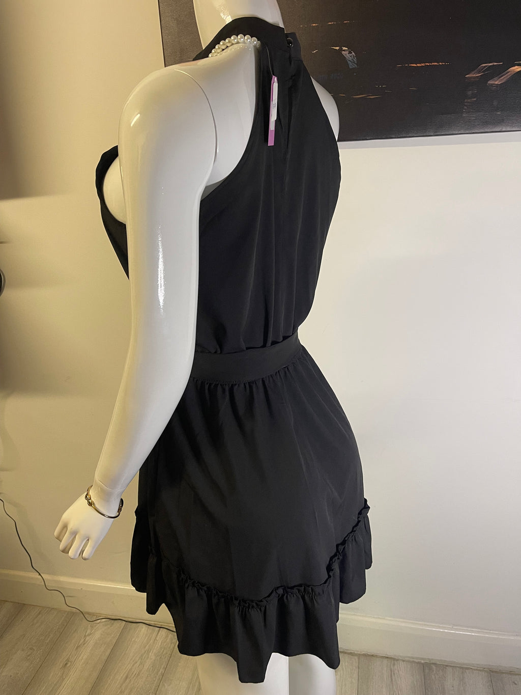 Elegant Black Halter Dress – Size UK 12–14