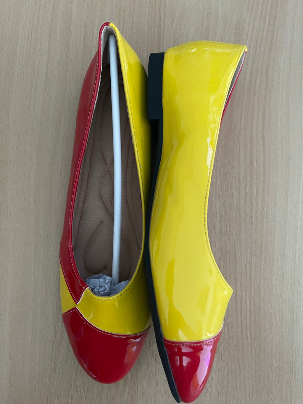 Women's Yellow & Red Patent Ballet Flats – UK 7 / EU 41