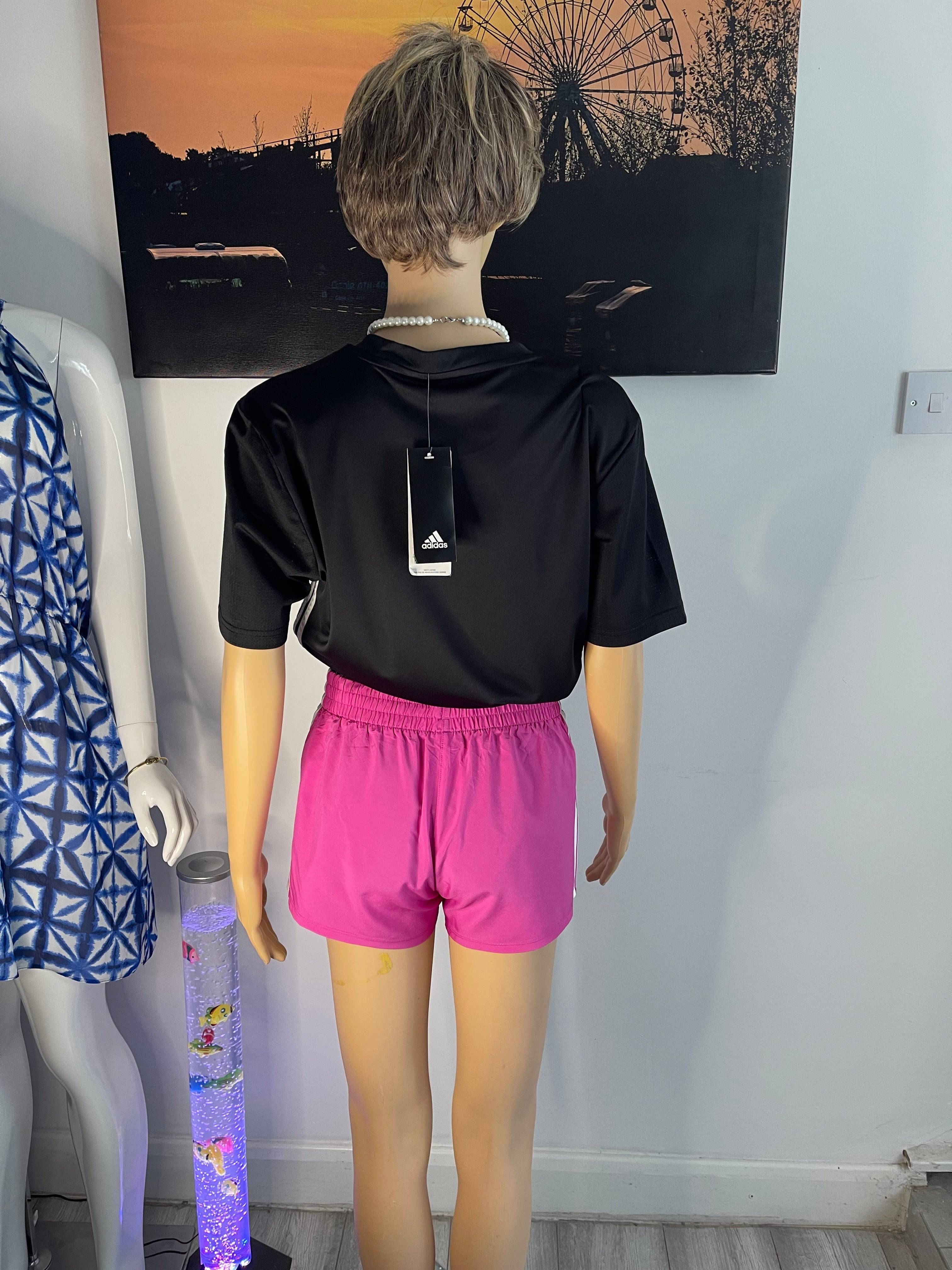 💖 Adidas Women’s Sport Set 💖 Black Top & Pink Shorts
