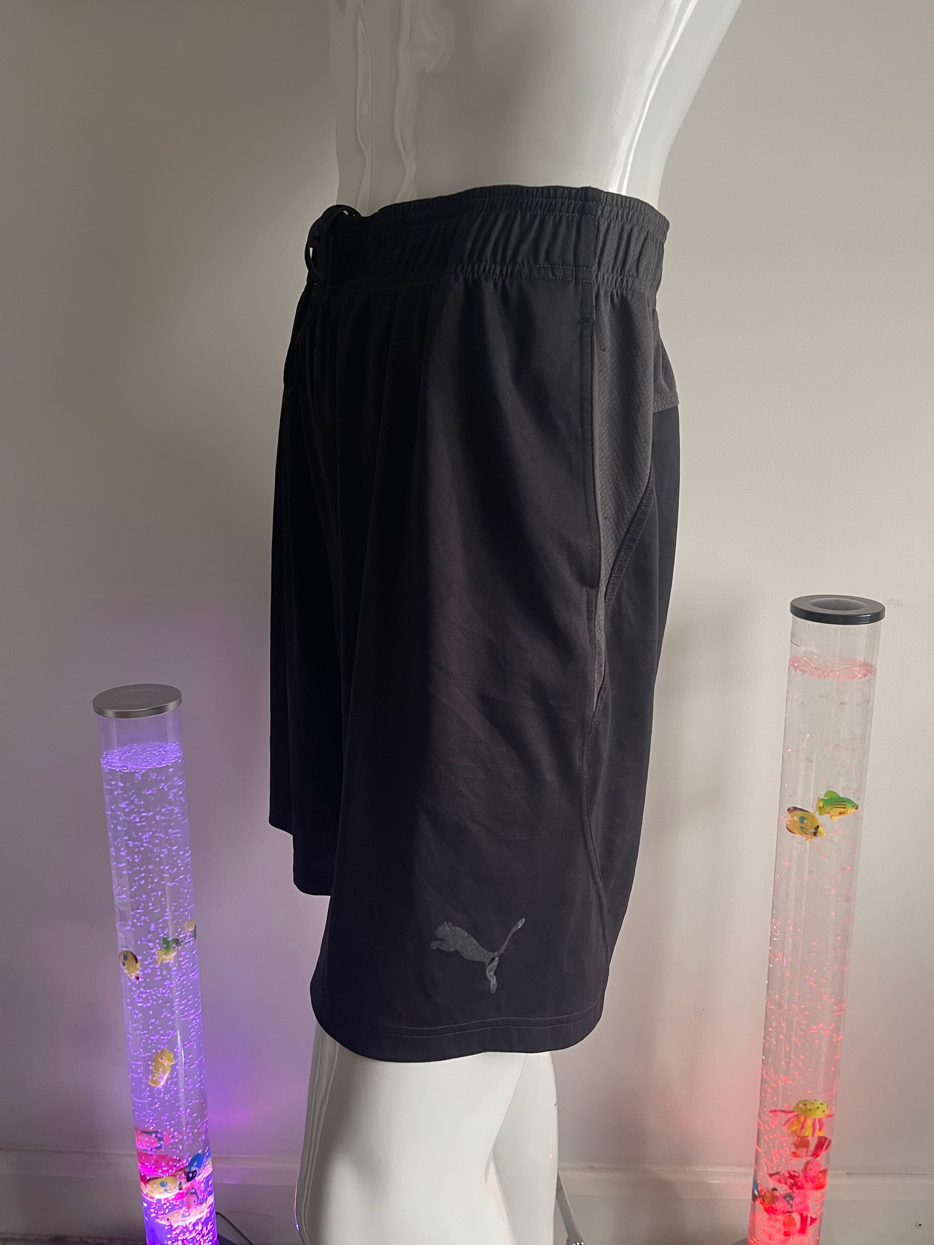 Puma Men's Black Sports Shorts with Pockets - Size XL