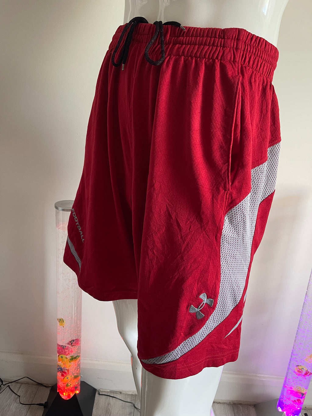 Under Armour Red Sports Shorts Men LG