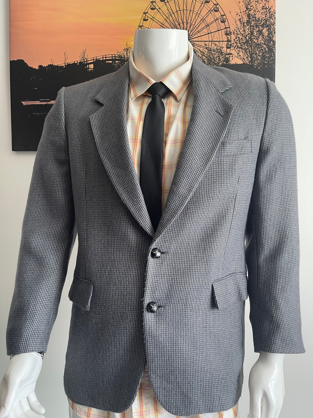 Embassy Row Grey Textured Blazer Jacket Men's Size XL Made in Canada Smart Formal