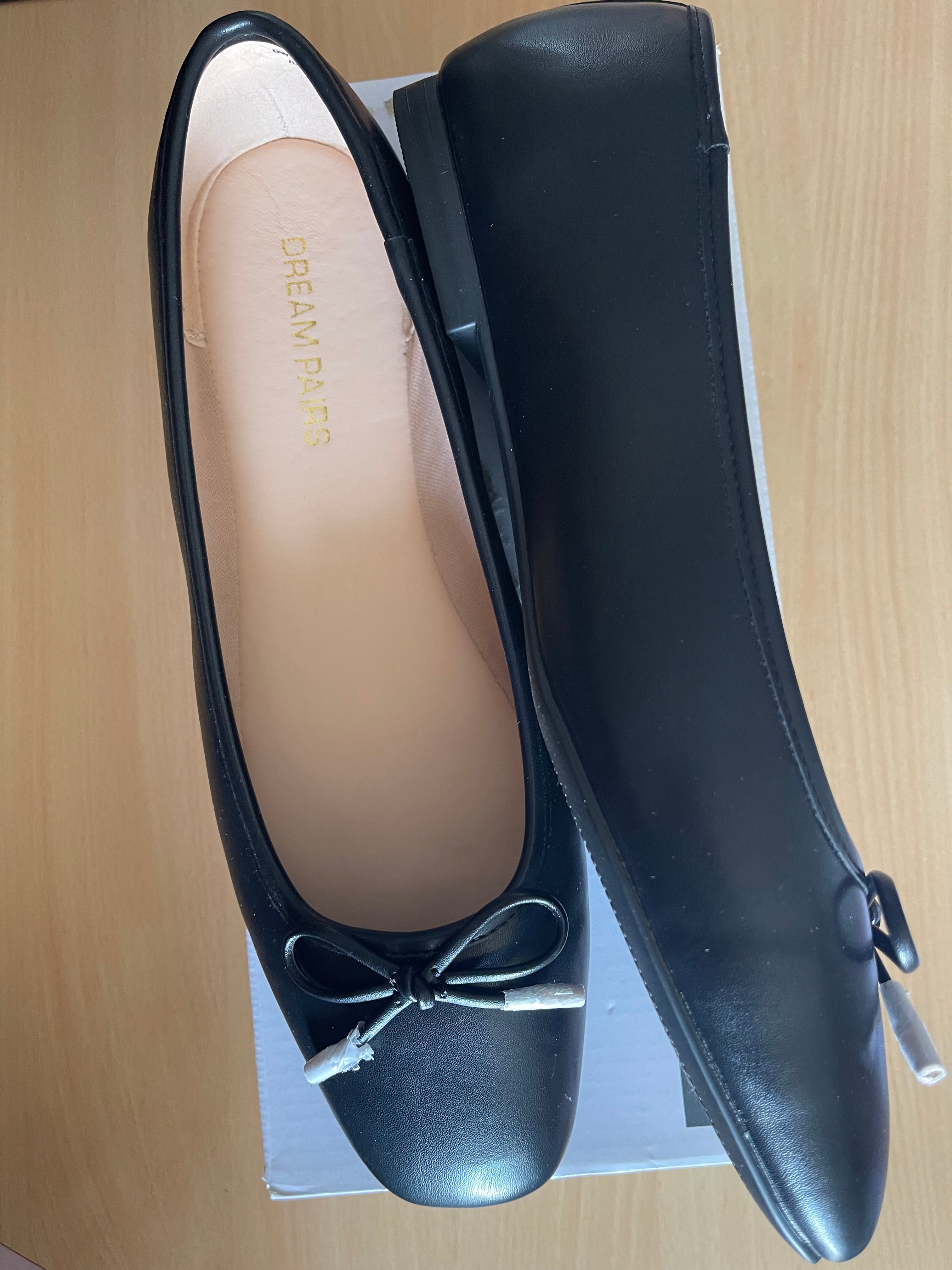 Cream Pairs Women's Black Ballet Flats – UK 10