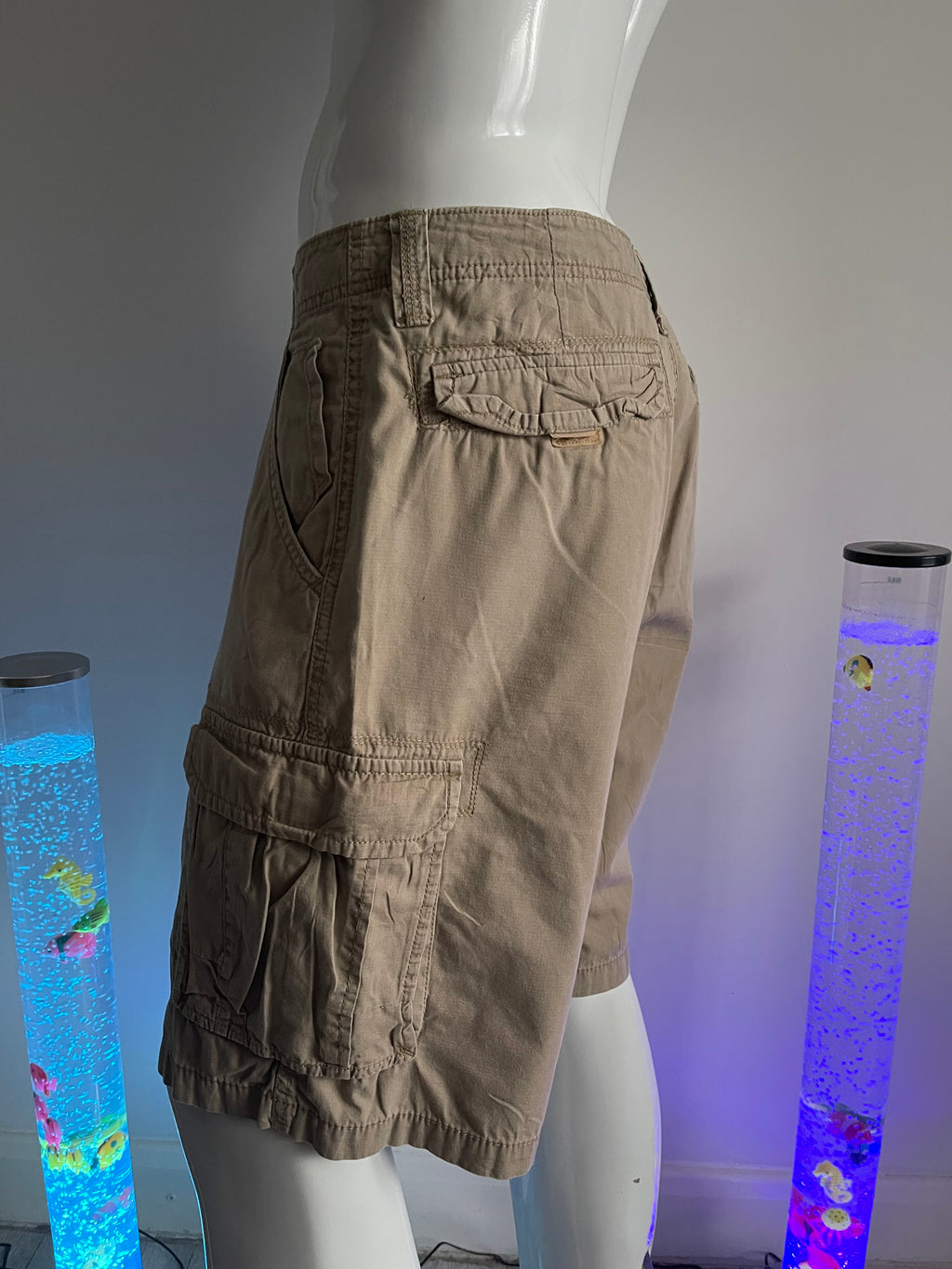 Lee Dungarees Men’s Cargo Shorts – Beige – Multi Pocket