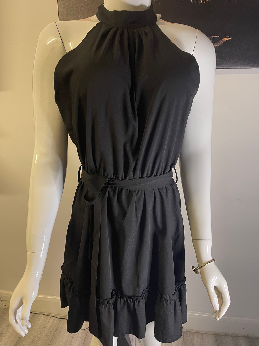 Elegant Black Halter Dress – Size UK 12–14