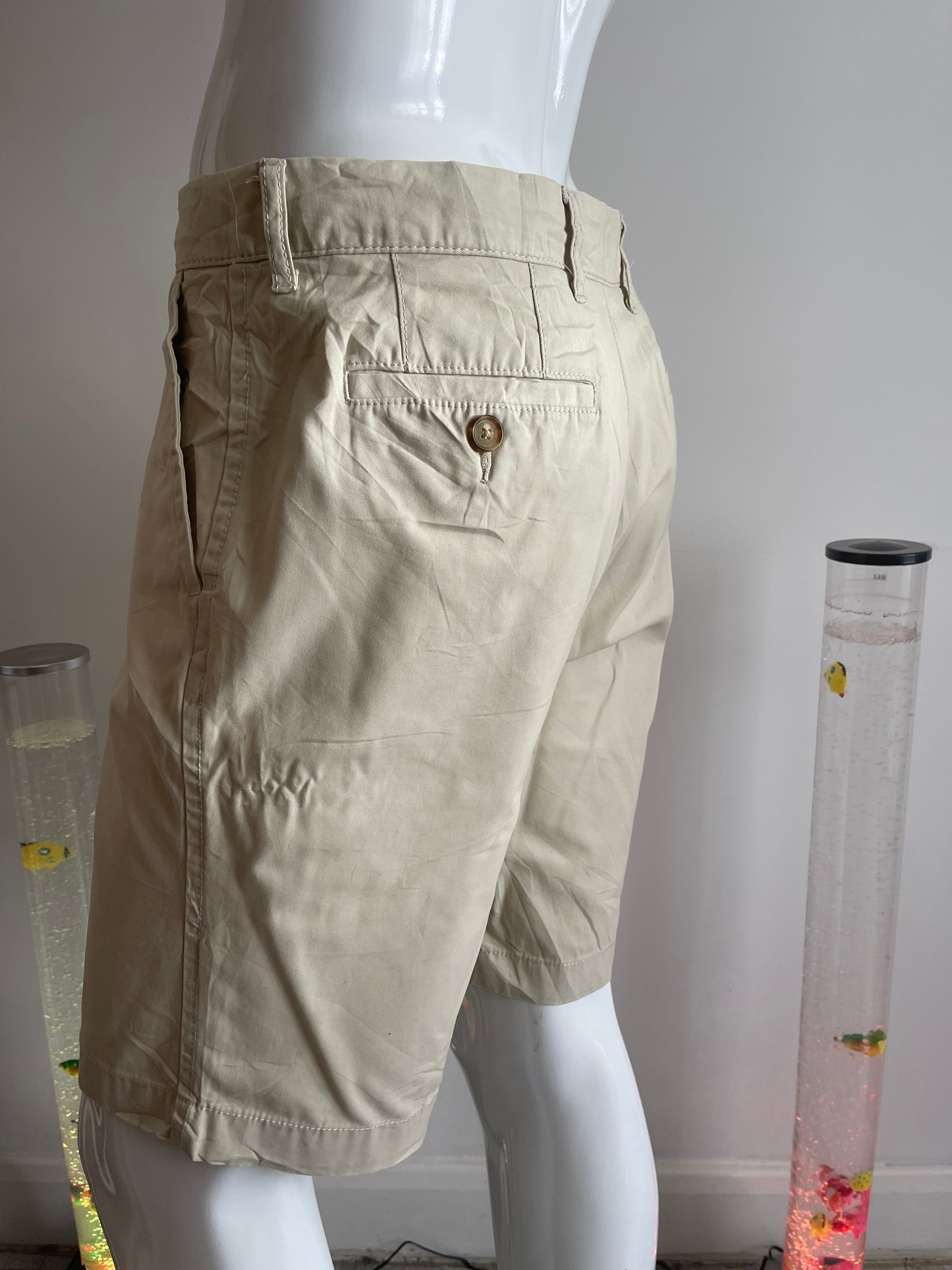 Tommy Hilfiger Men’s Chino Shorts W34 – Cream Beige – Classic Fit