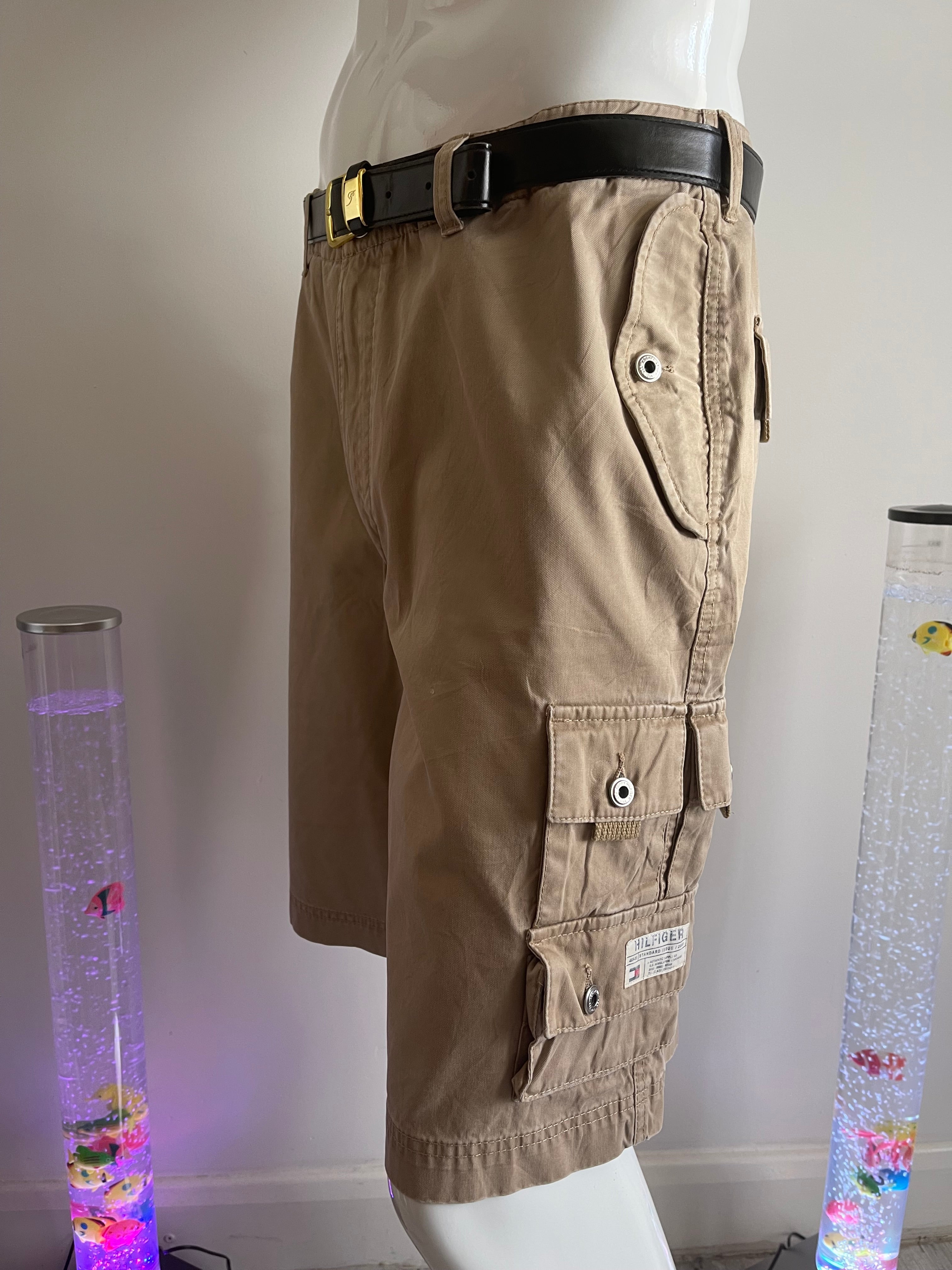 Tommy Hilfiger Men’s Cargo Shorts W34 – Beige – Multi Pocket