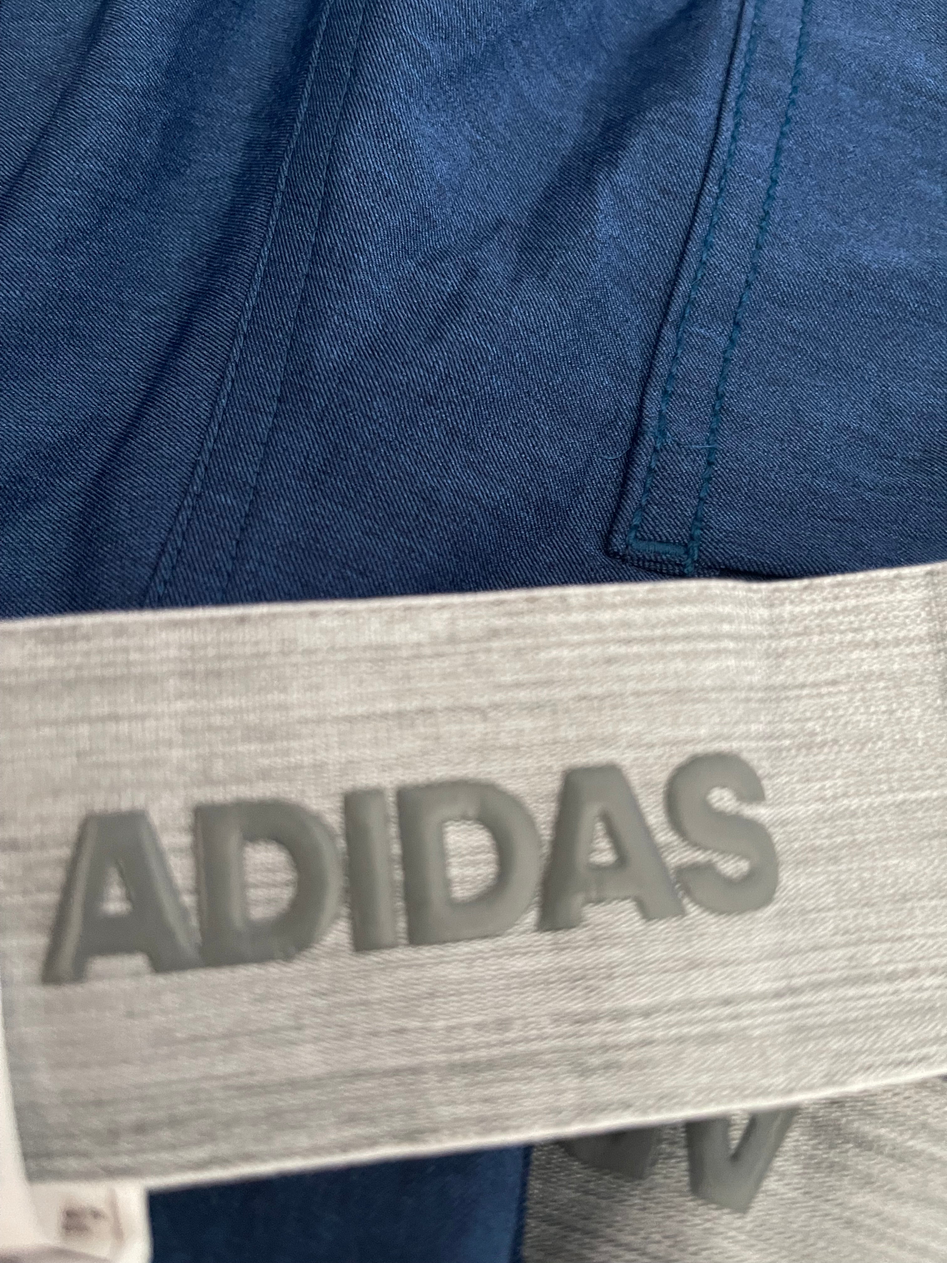 Adidas Women's Navy Shorts Size 32
