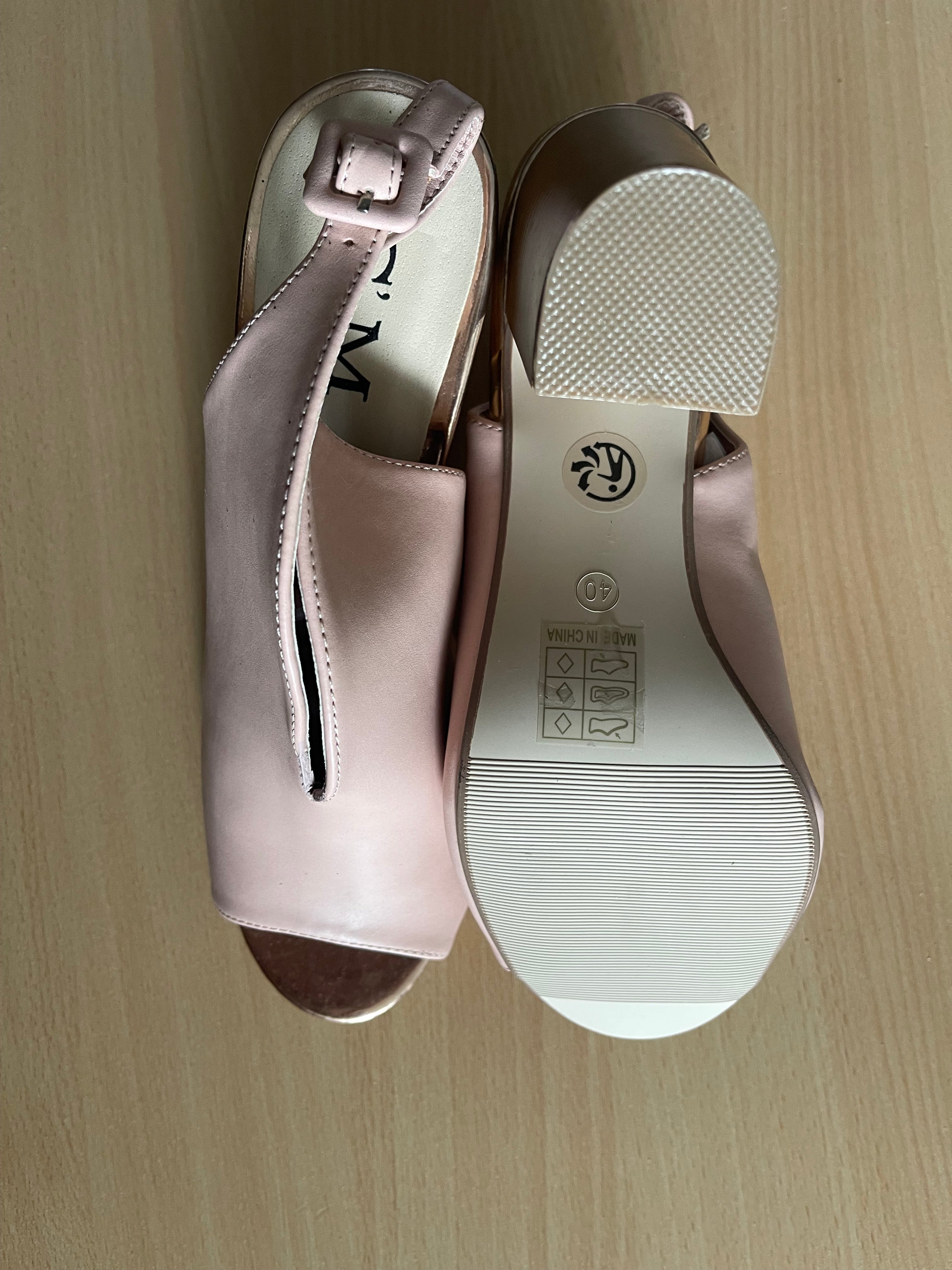 C.M Paris Nude Slingback Heels Size EU 40 – New