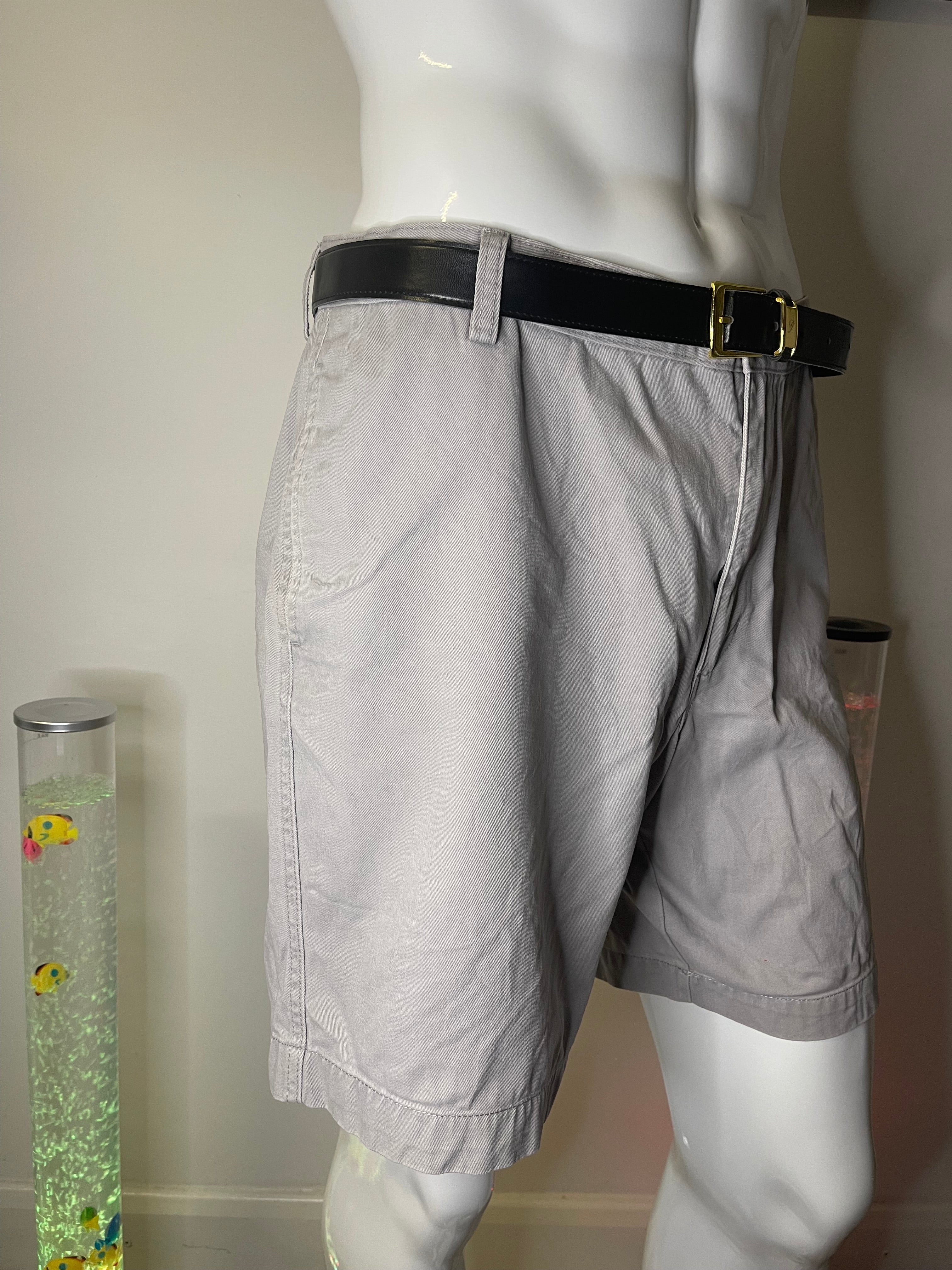 CHAPS Men’s Chino Shorts W42 Light Grey with Pockets