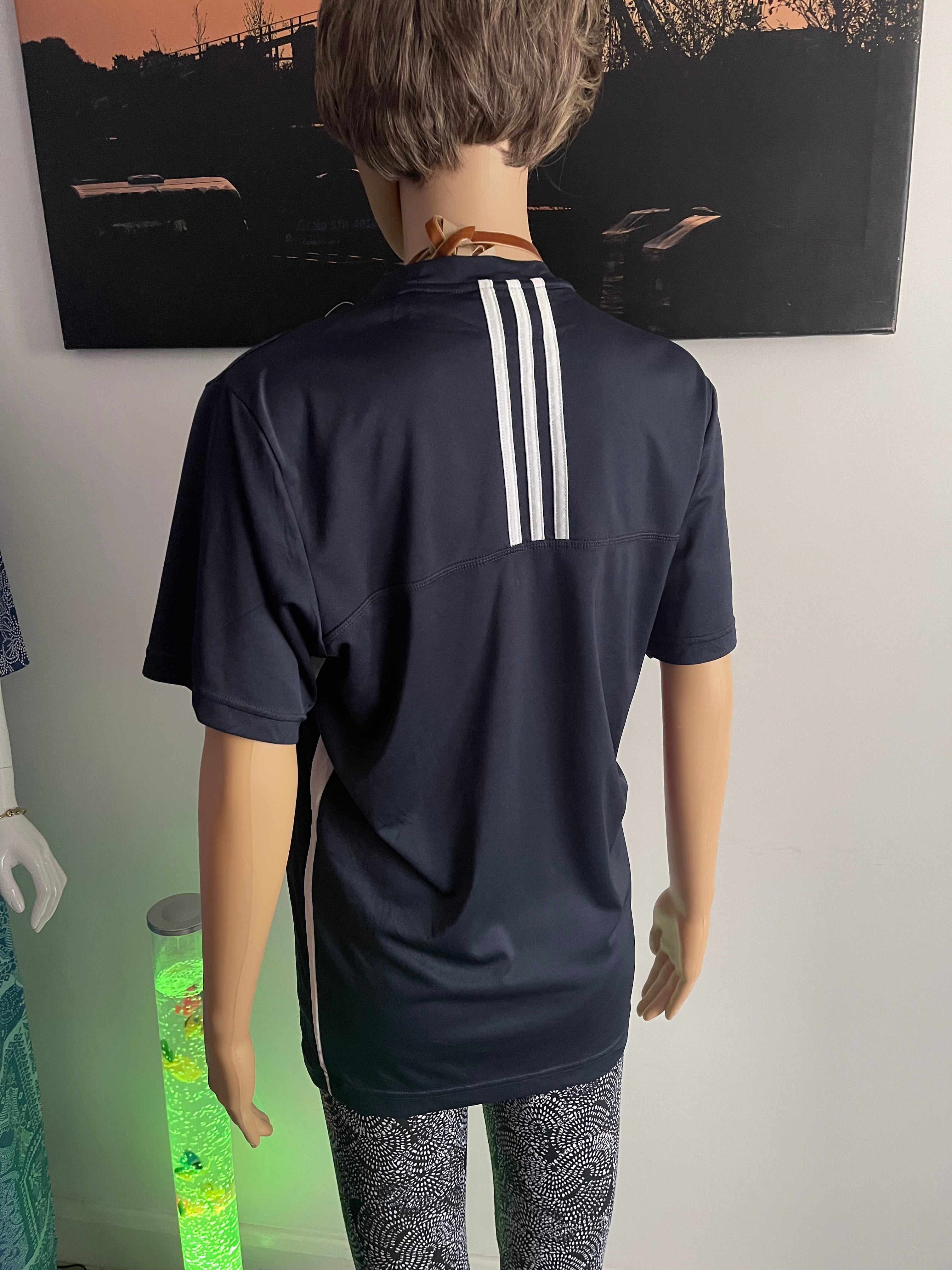 Adidas Performance Sports T-Shirt – Size M ✨
