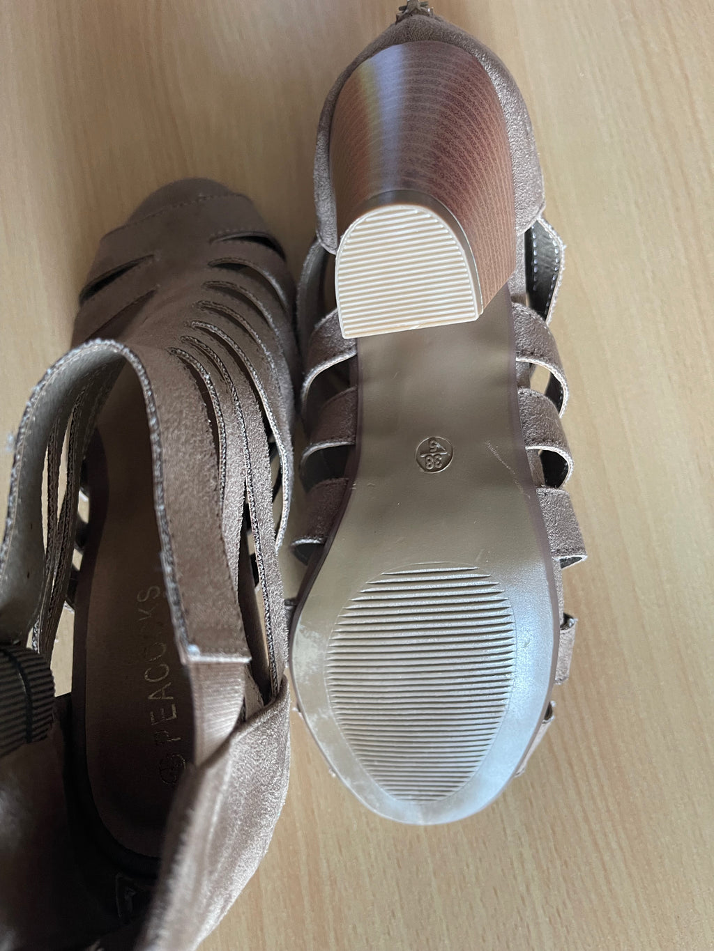Peacocks Taupe Cut-Out Heeled Sandals Size UK 5 – New