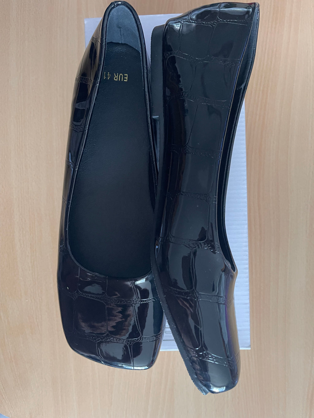 Women's Black Patent Croc Pattern Ballet Flats – UK 8