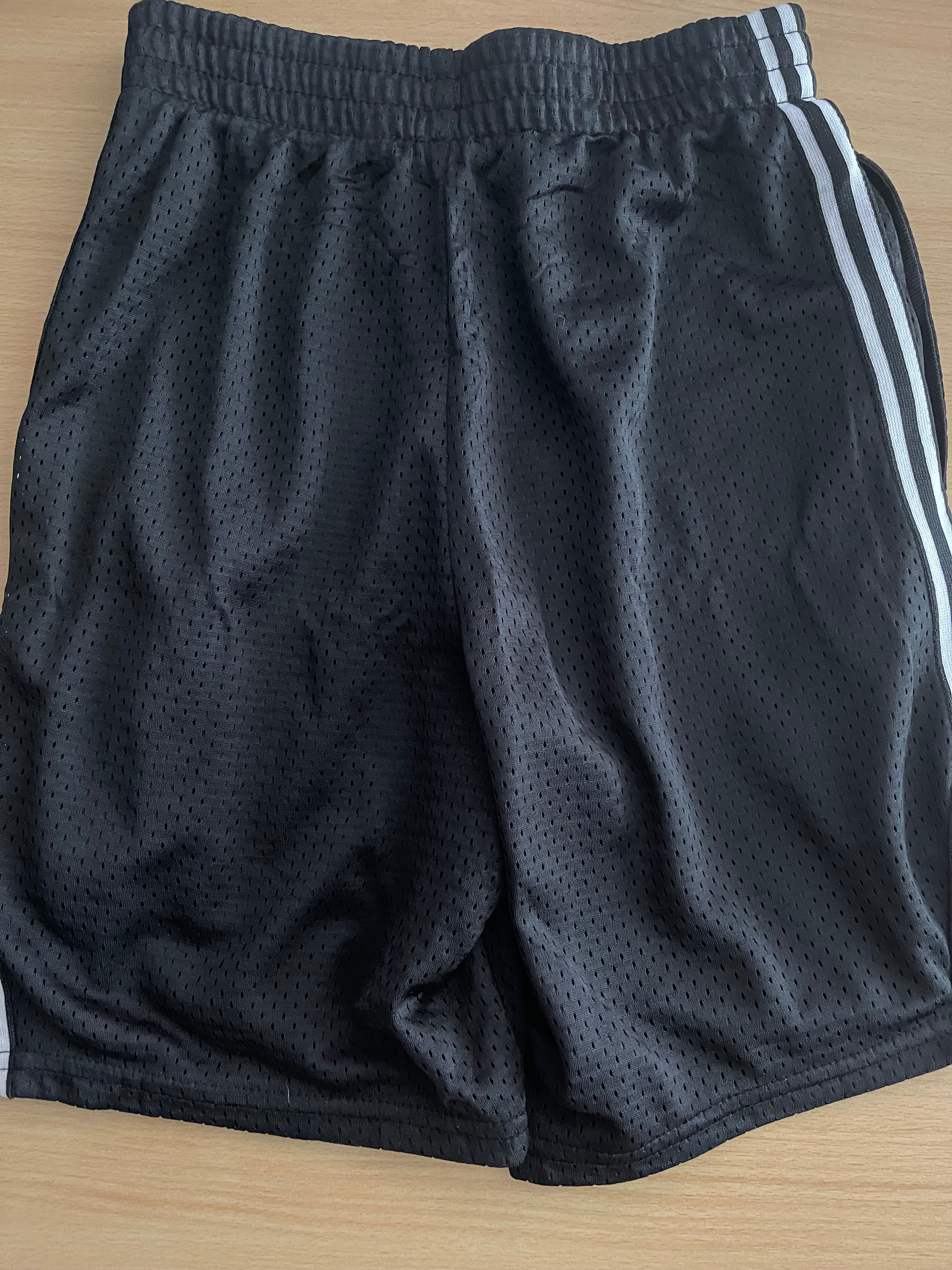 Champion Women's Mesh Sports Shorts Black – Size M