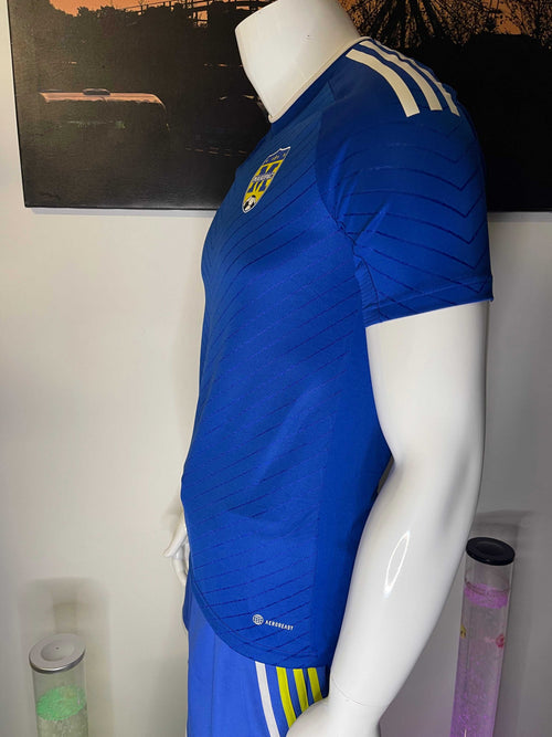 Adidas Mahopac 1975 Special Edition Football Shirt Size S