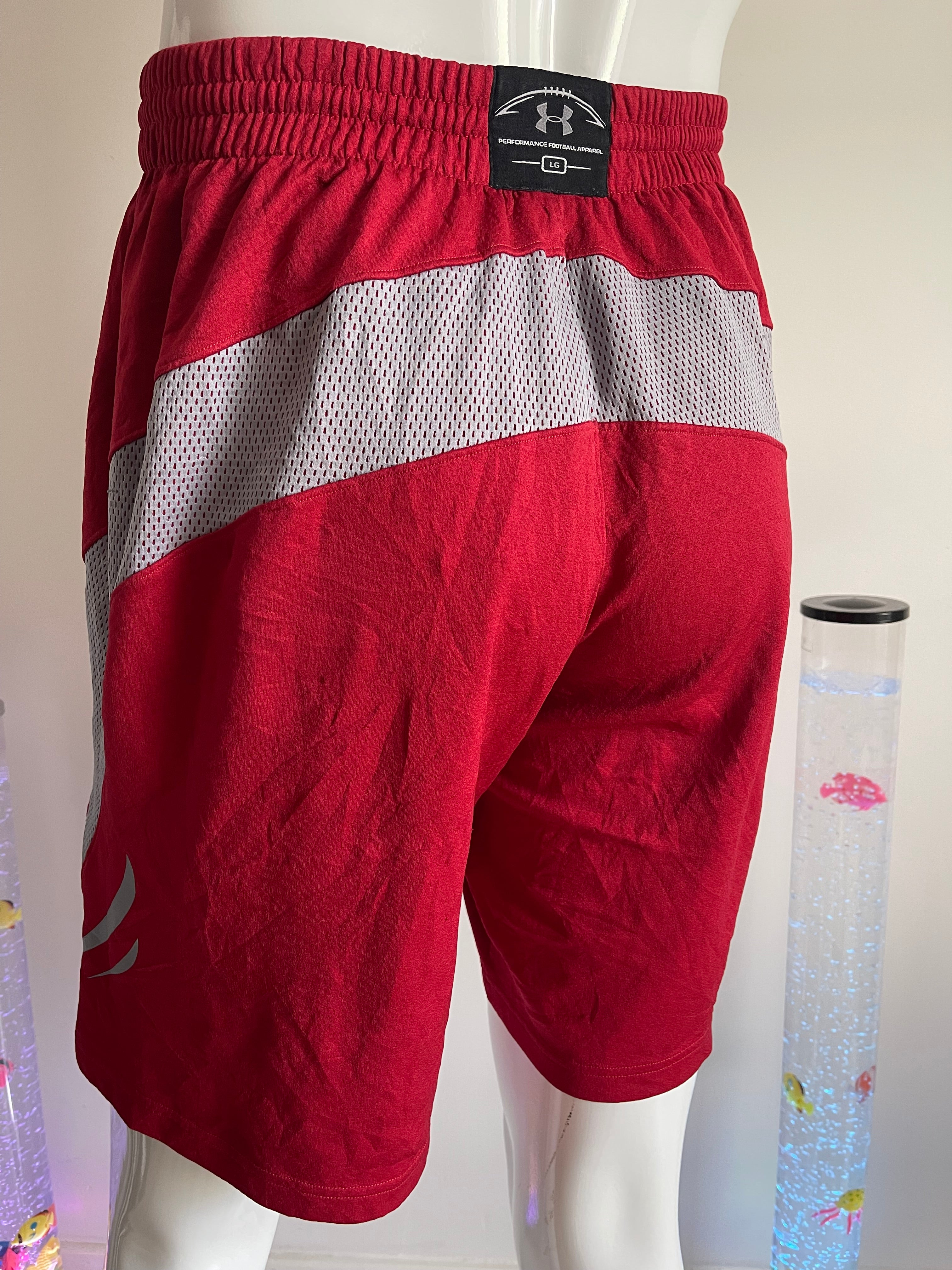 Under Armour Red Sports Shorts Men LG