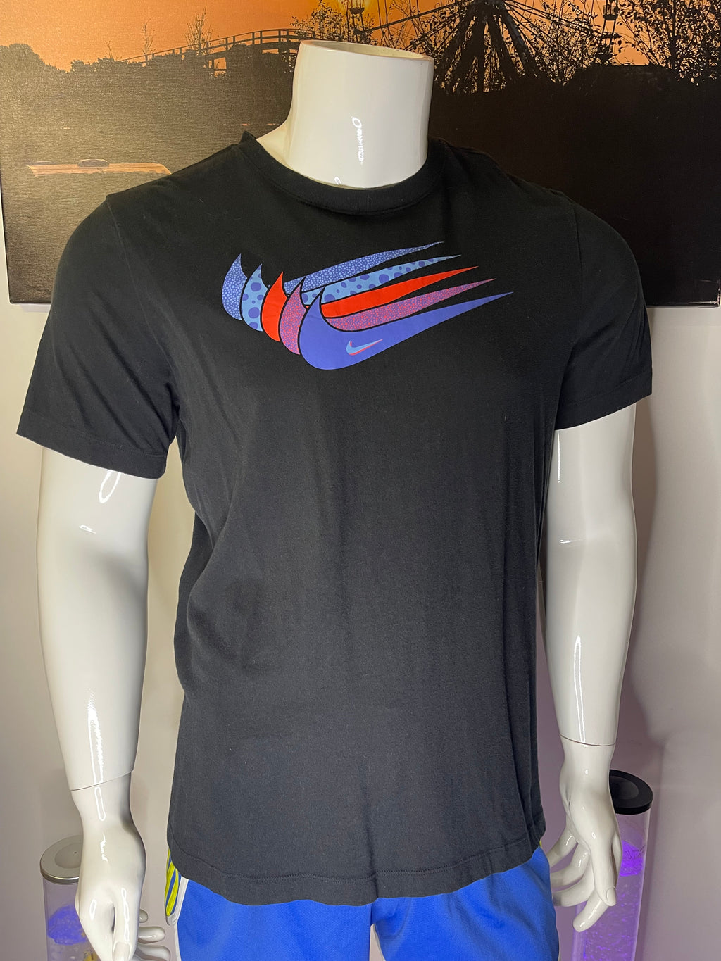 Nike Graphic T-Shirt Size L – Excellent Condition
