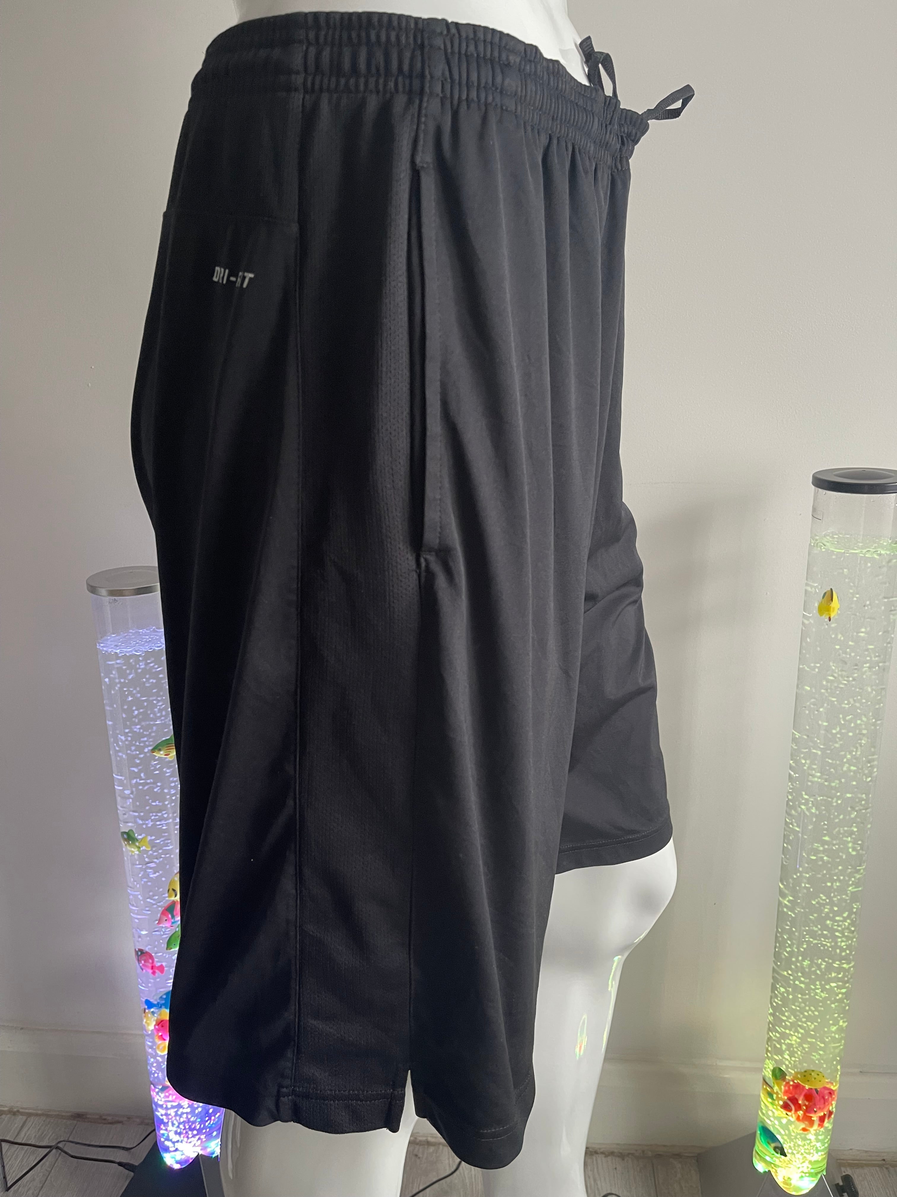 Nike Dri-FIT Shorts Black M