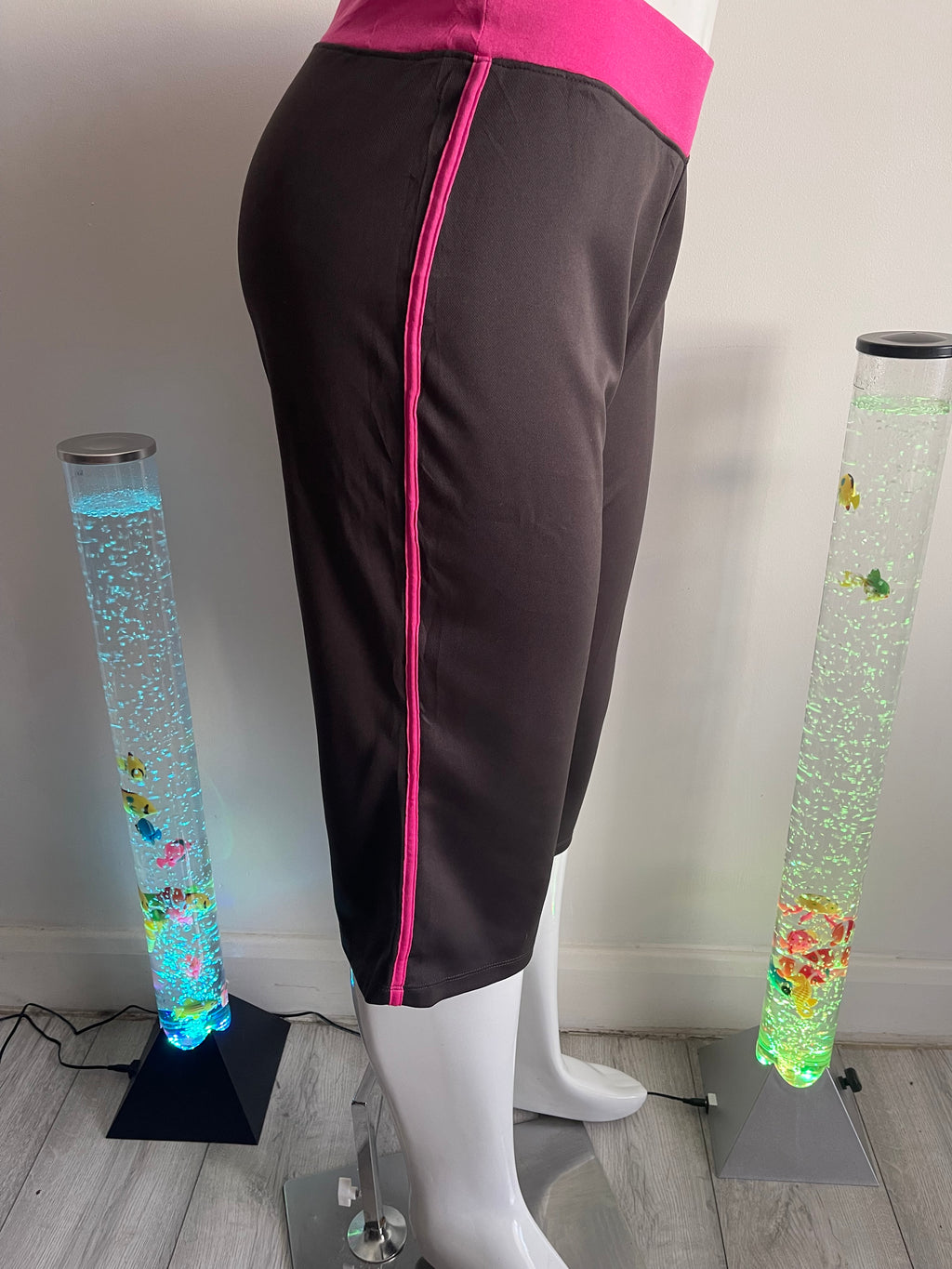 Nike Women's Cropped Training Leggings Black/Pink Size L