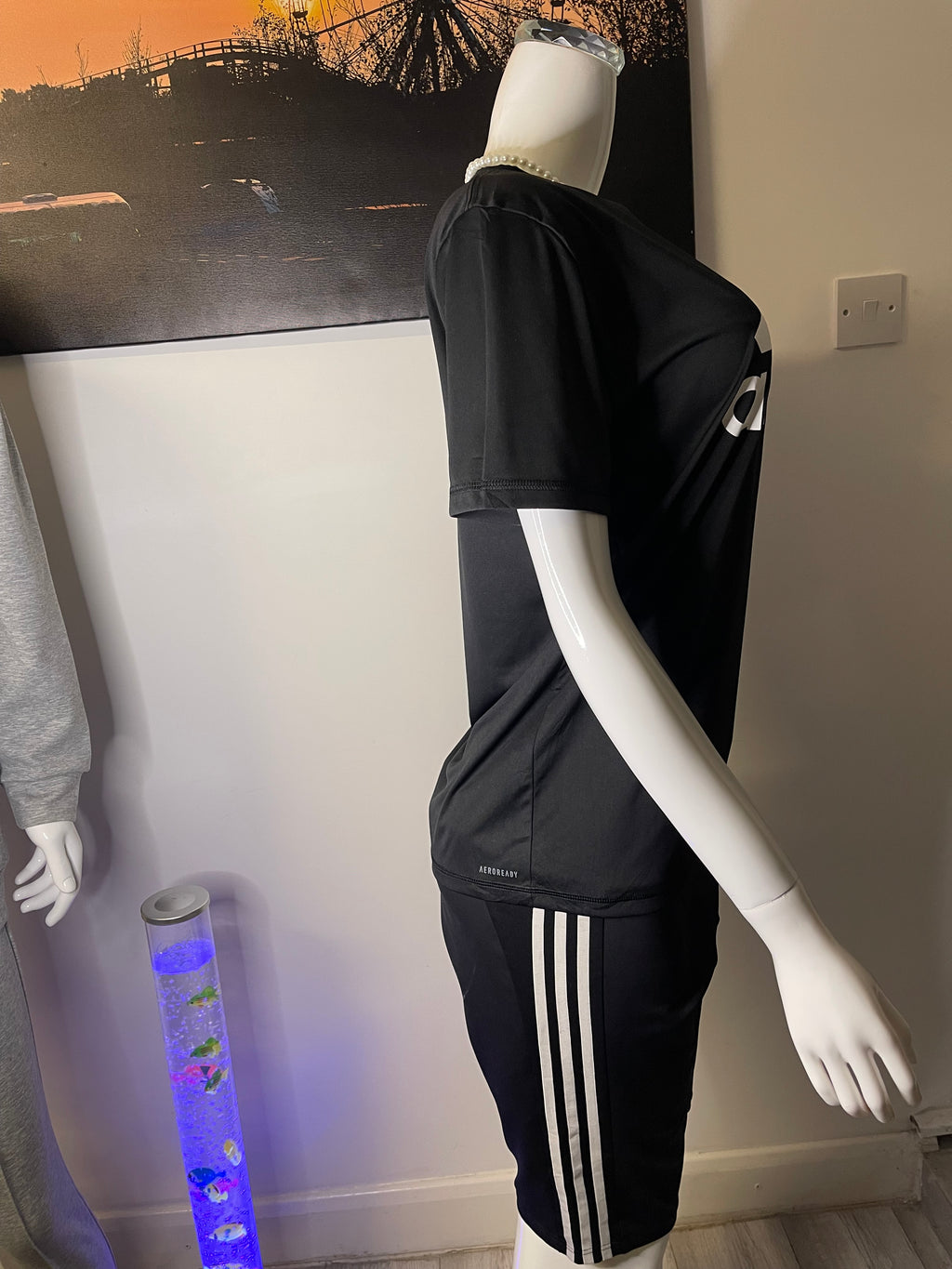 Authentic Adidas Sports Set XL – T-Shirt & Shorts | Aeroready
