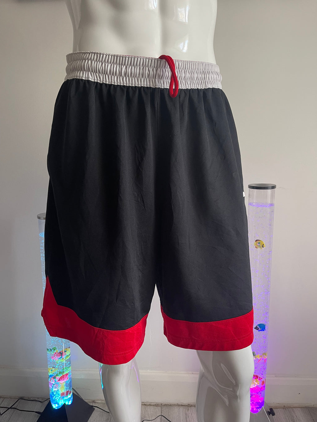 Nike Dri-FIT Basketball Shorts Black/Red XL with Pockets
