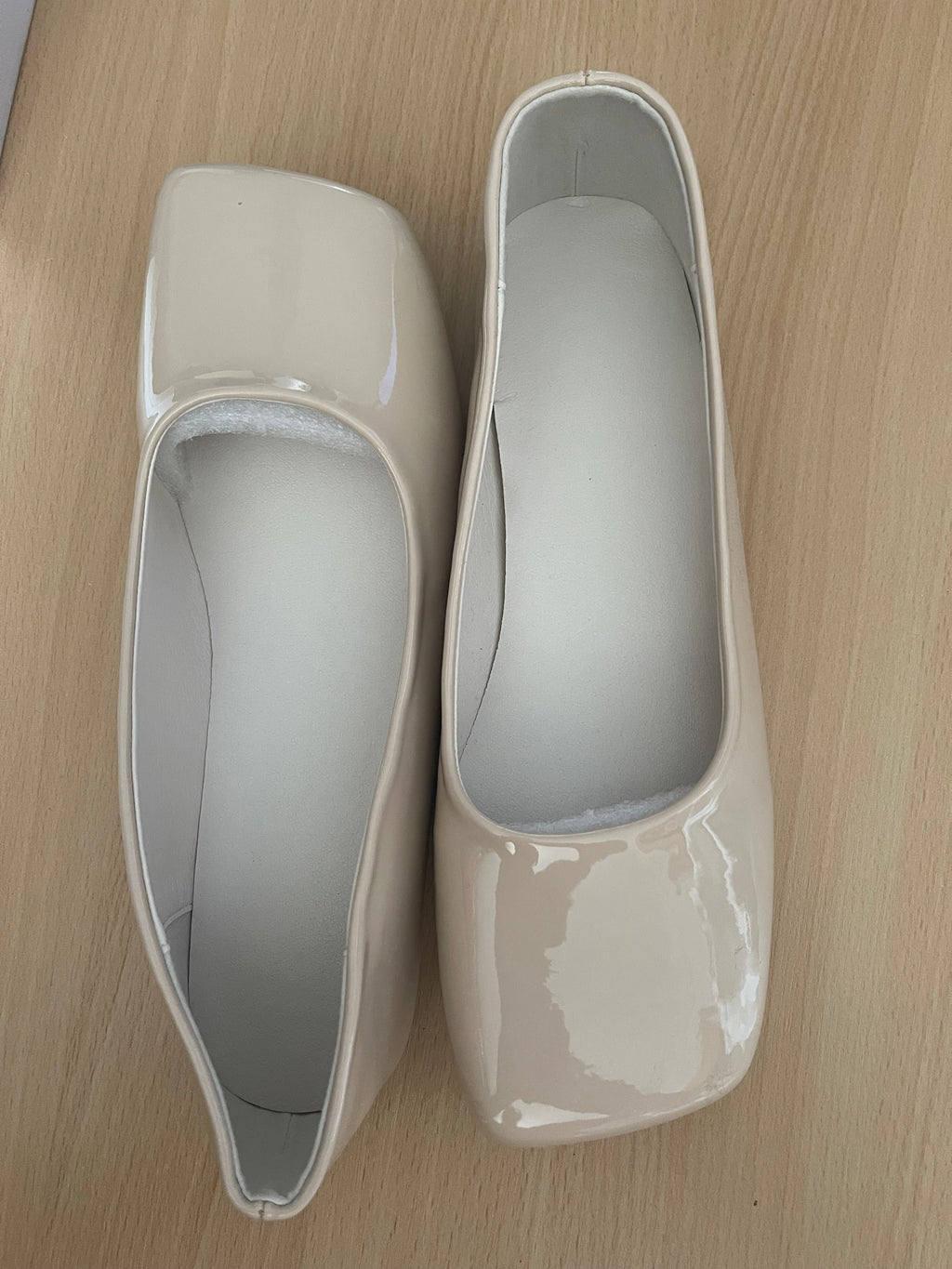 Women's Nude Patent Ballet Flats – UK 9