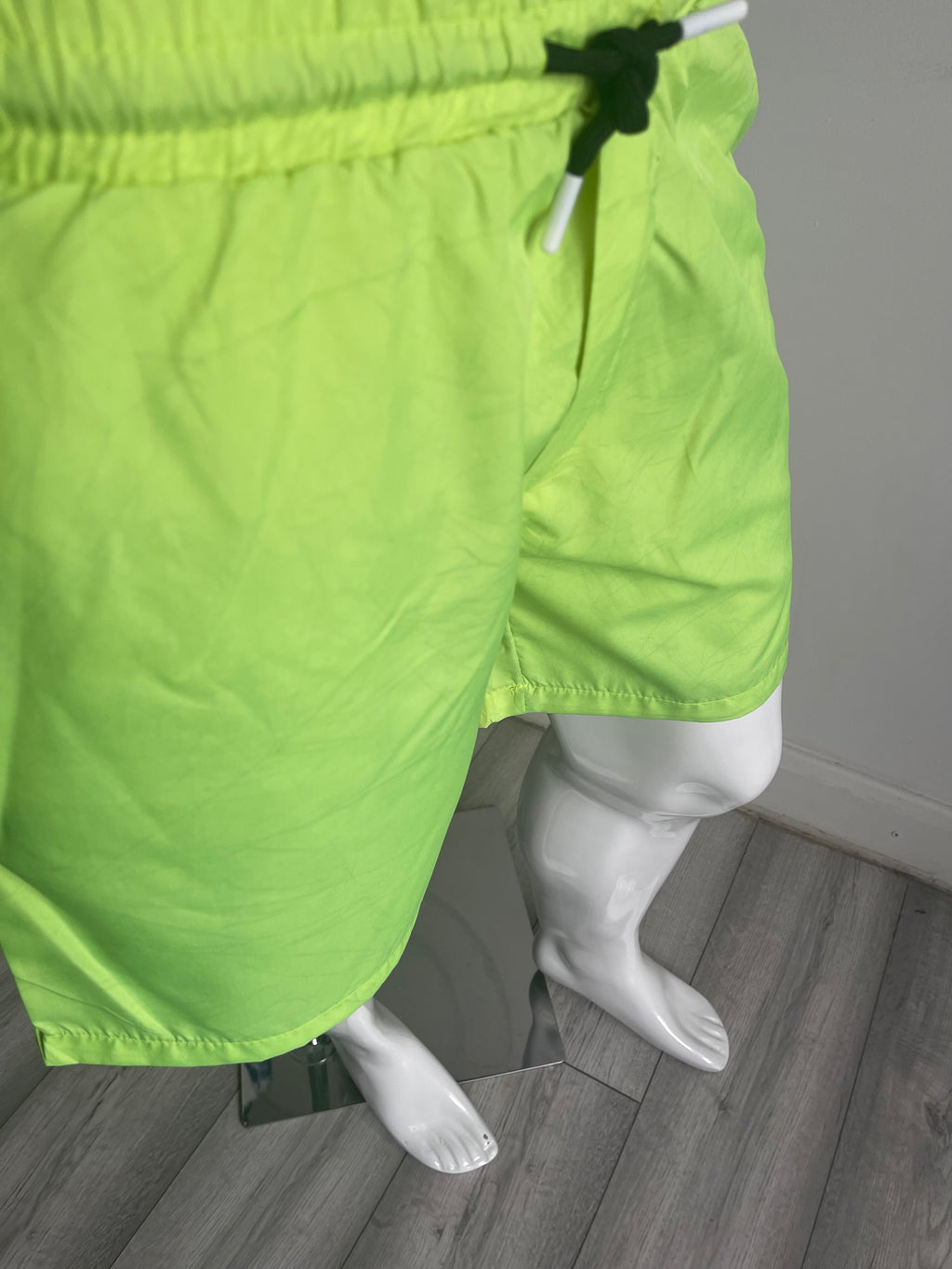 Adidas Men’s Neon Green Shorts With Pockets – Size XL 🔥
