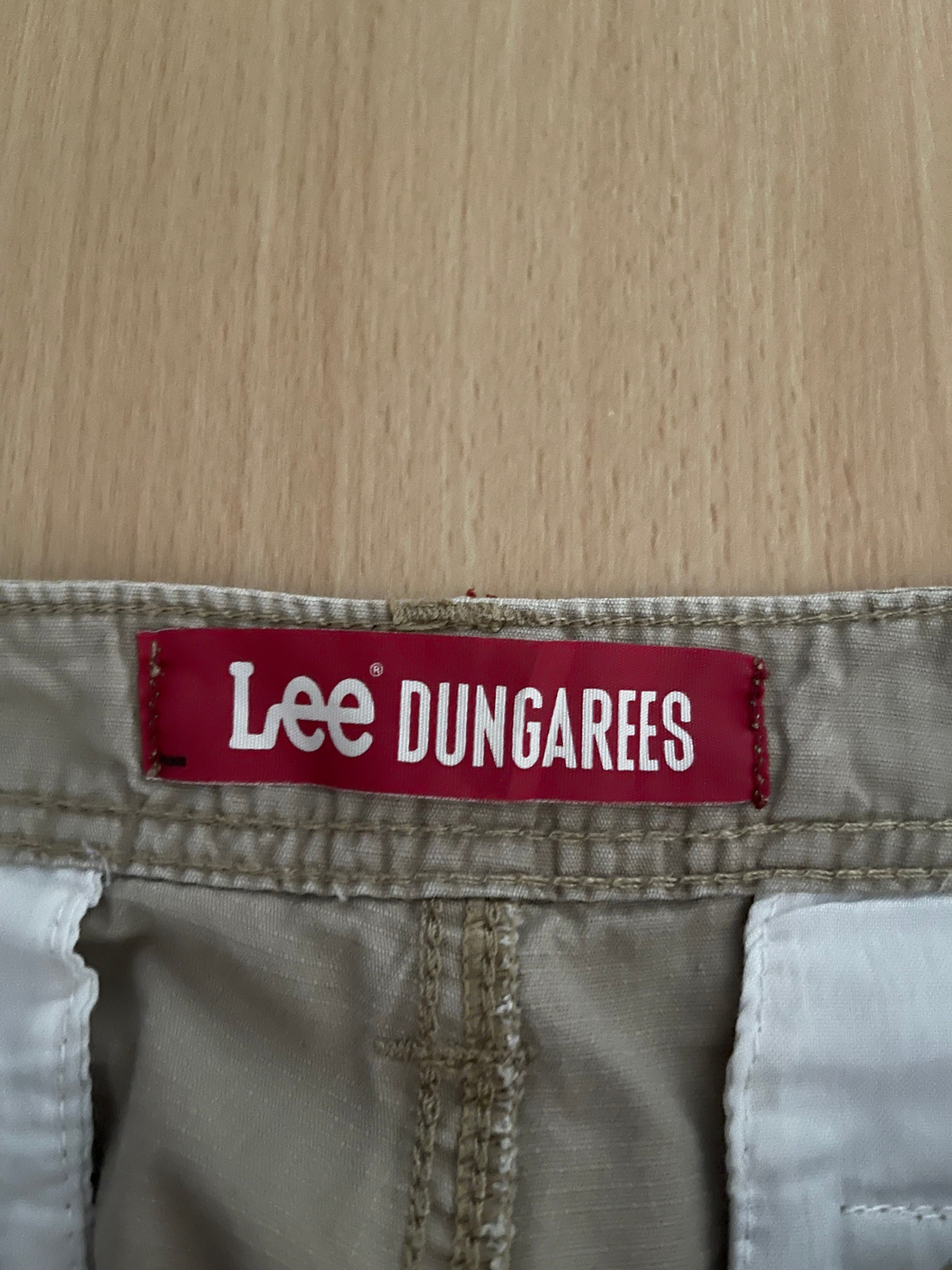 Lee Dungarees Men’s Cargo Shorts – Beige – Multi Pocket