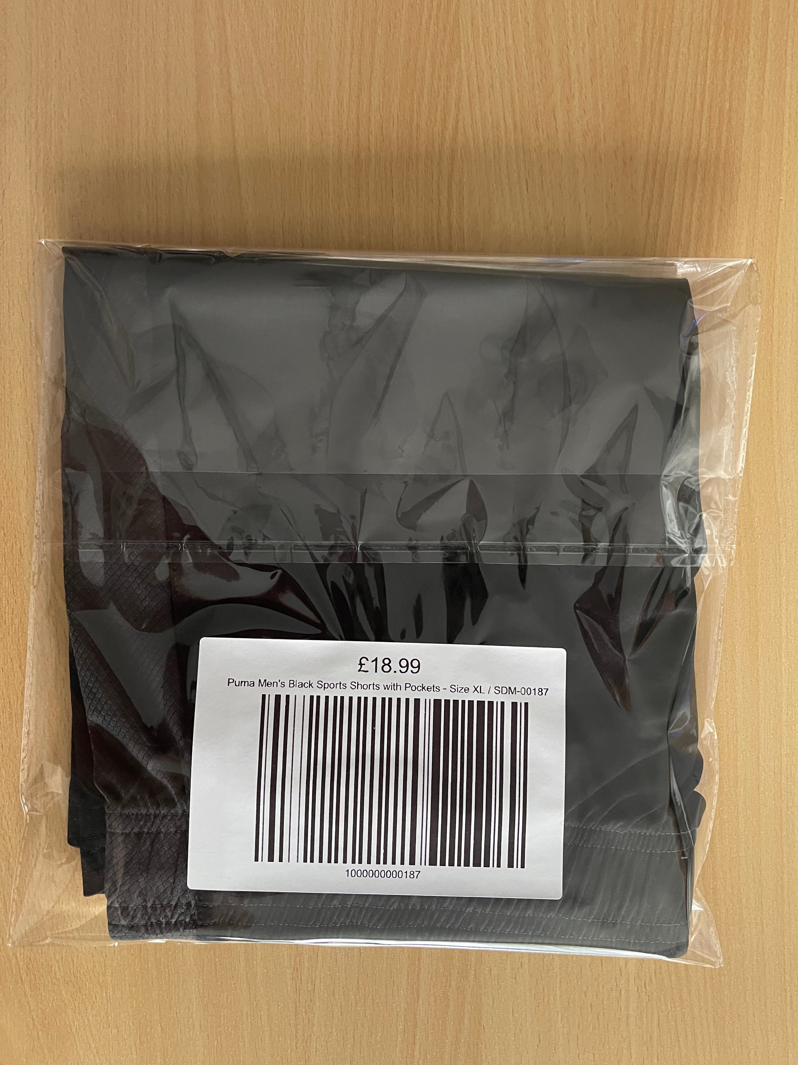 Puma Men's Black Sports Shorts with Pockets - Size XL