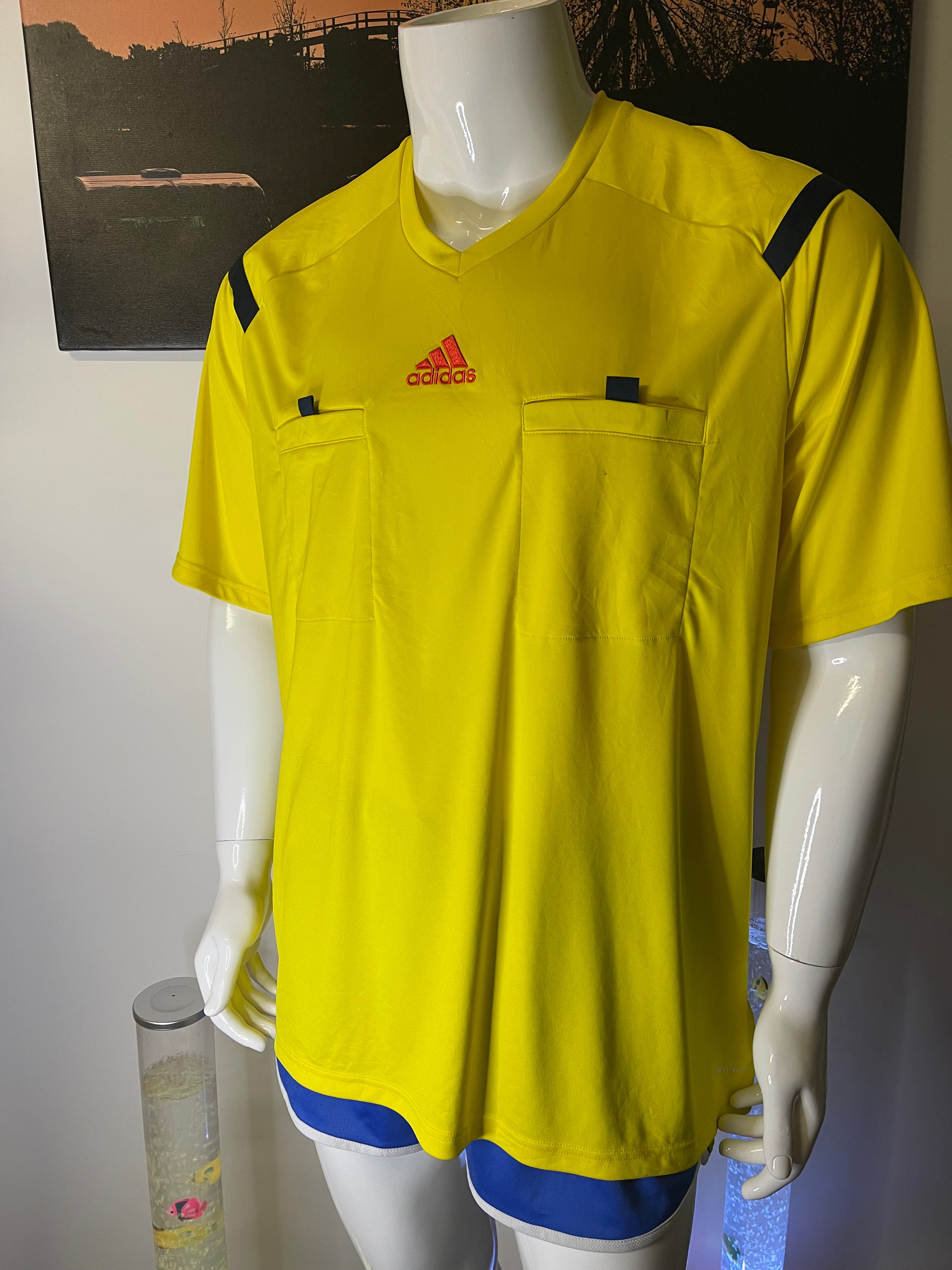 Adidas Referee Shirt Yellow Size 2XL – Excellent Condition