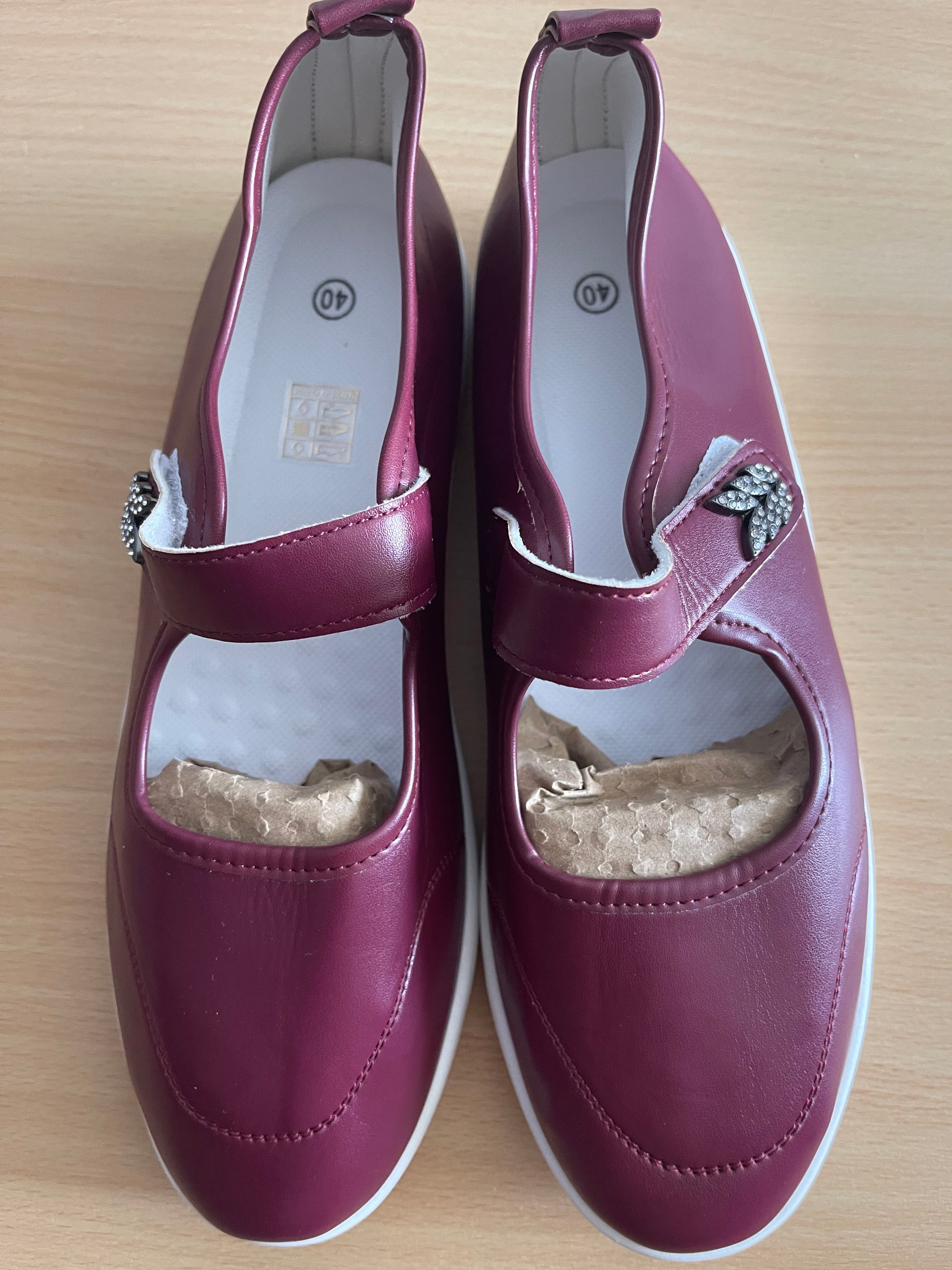 Women’s Burgundy Comfort Shoes – EU 40 – New