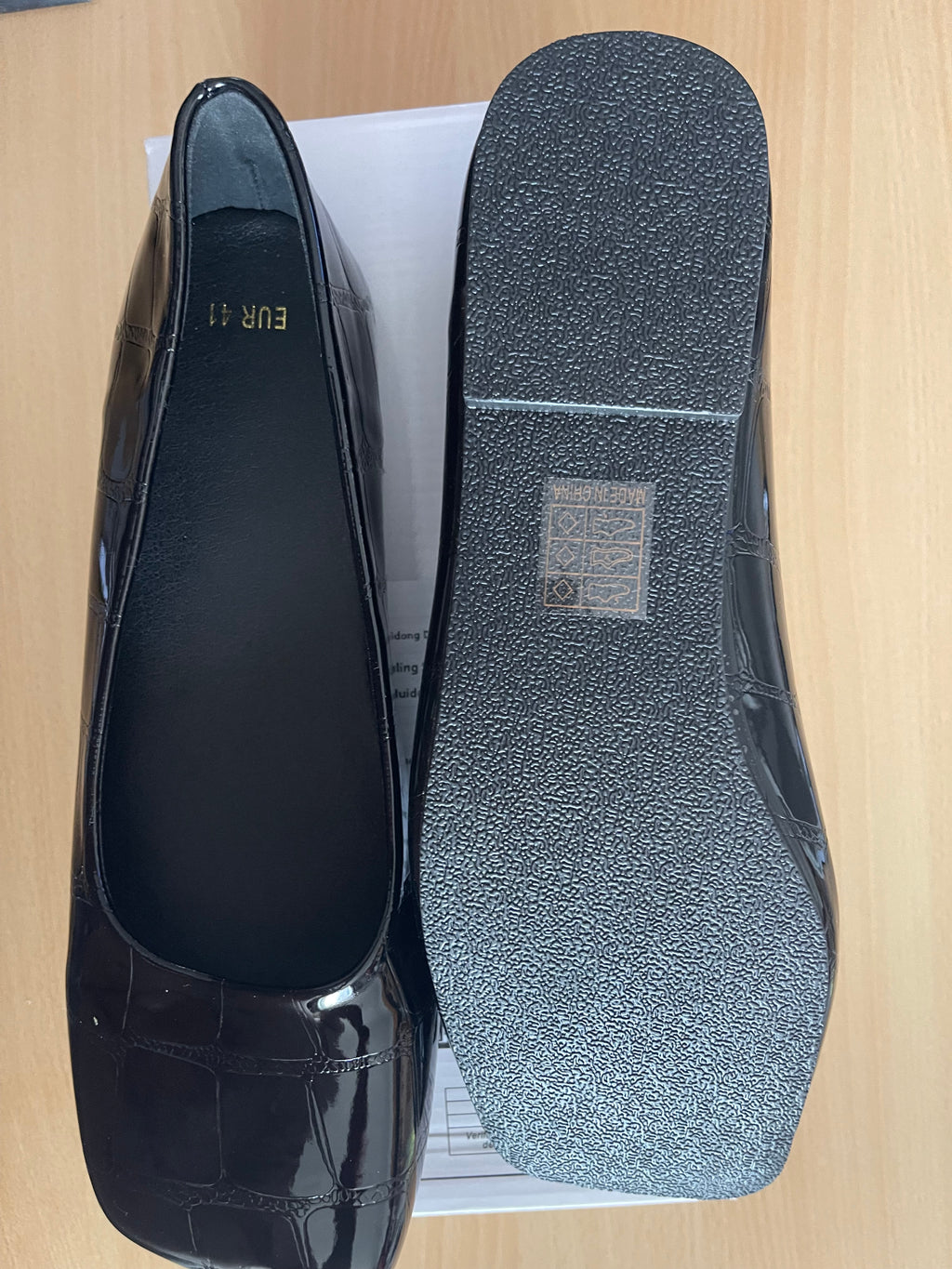 Women's Black Patent Croc Pattern Ballet Flats – UK 8