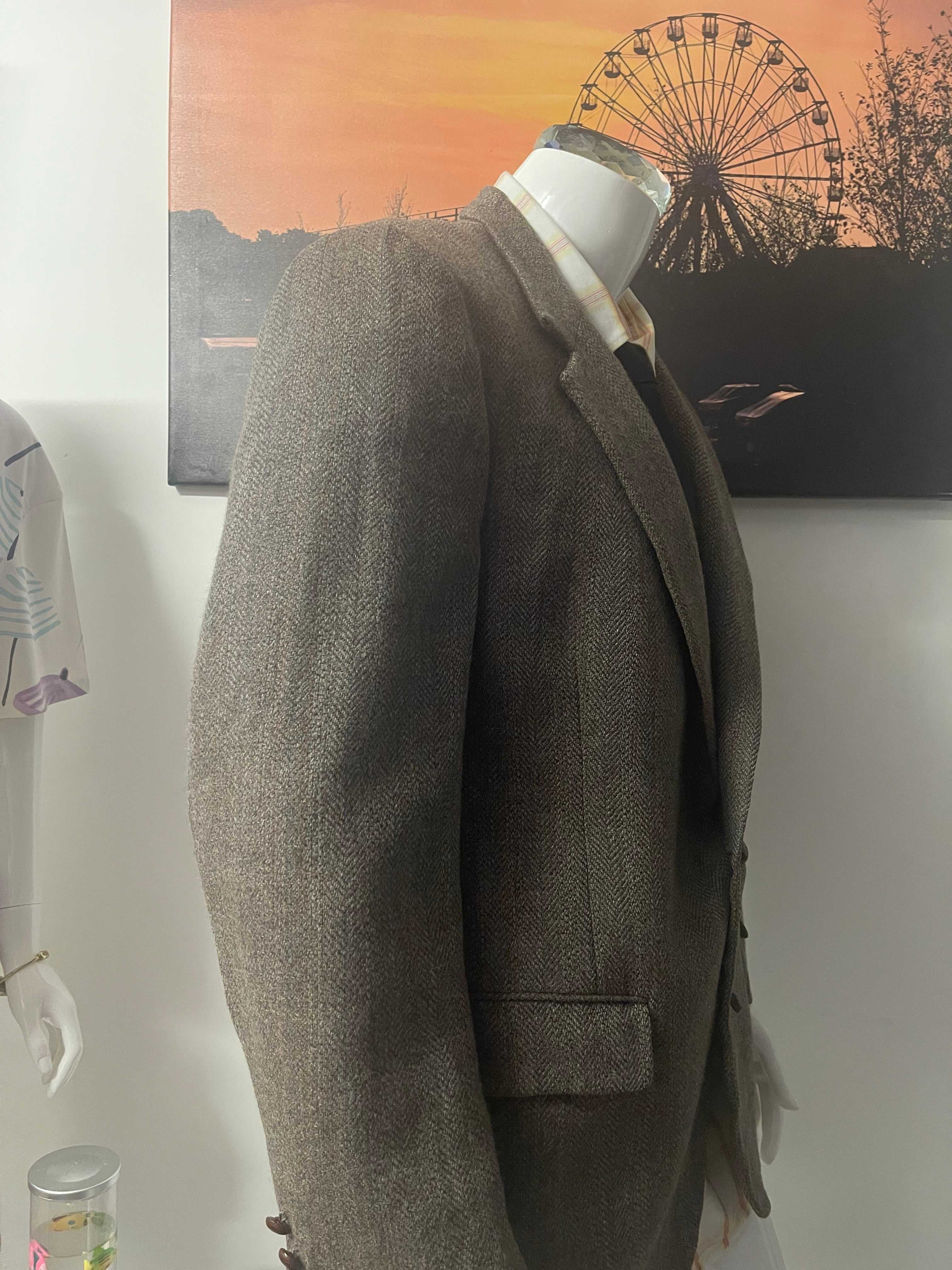 Barrister for Wallachs 100% Pure Wool Herringbone Blazer Size 42 XL Vintage USA