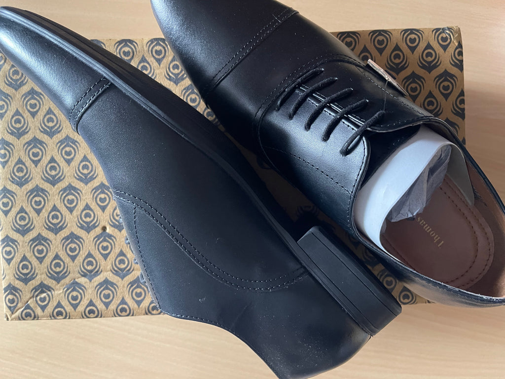 Thomas Crick Black Oxfords UK 7