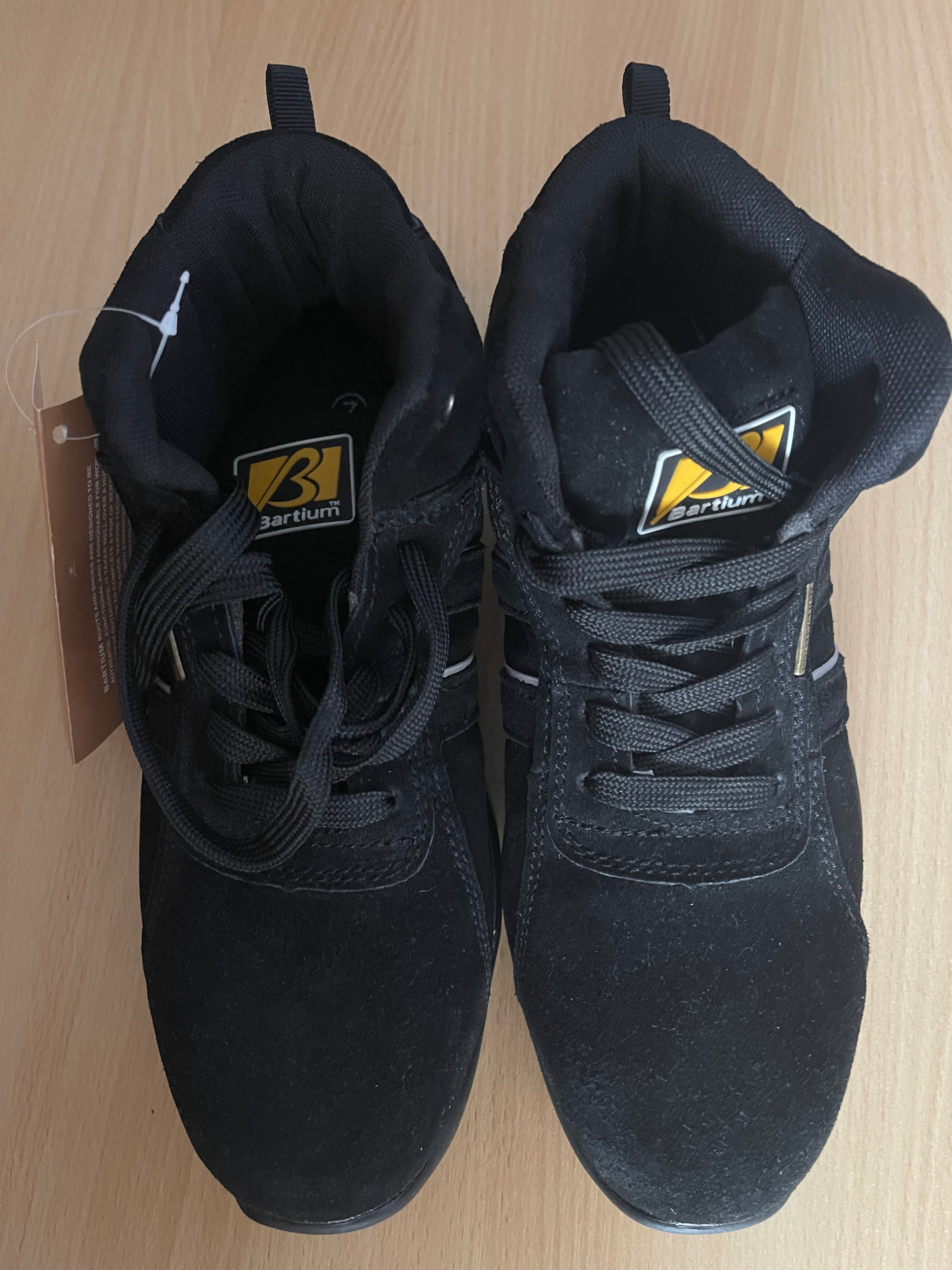 Bartium Unisex Safety Boots Black – New with Tags – UK 7 / EU 41