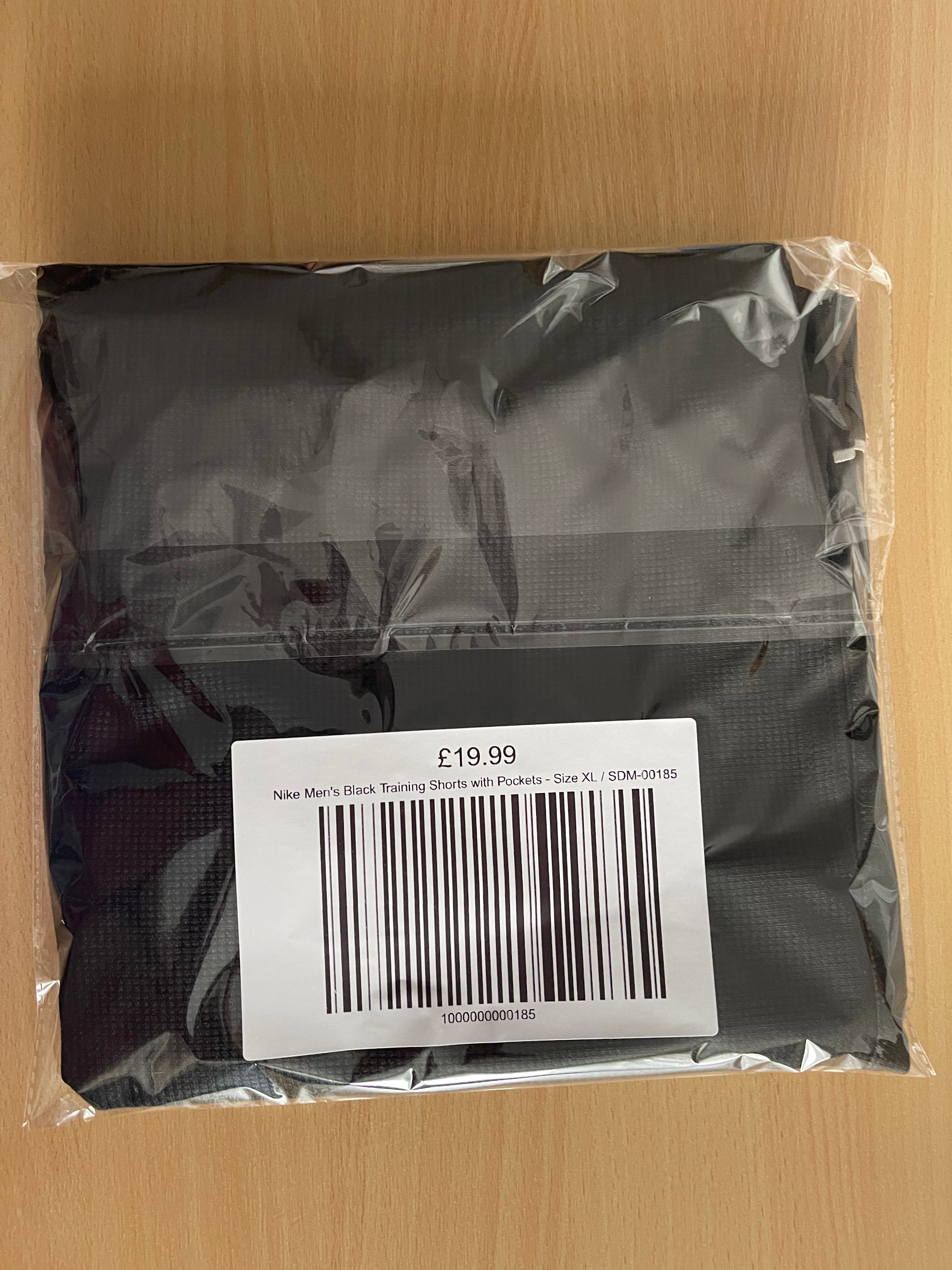 Nike Men's Black Training Shorts with Pockets - Size XL